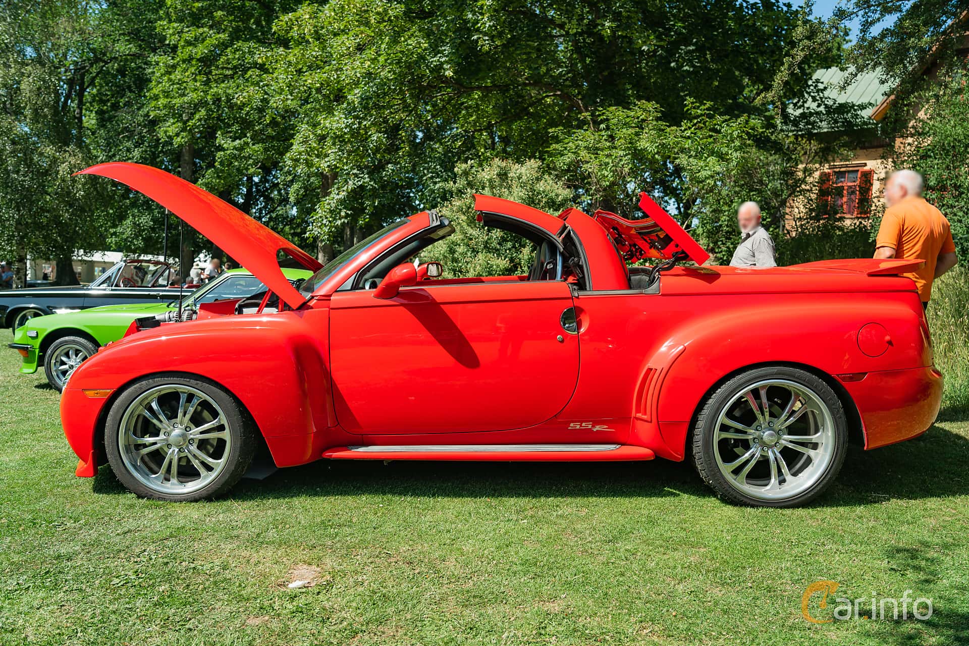 Chevrolet SSR 5.3 V8 Hydra-Matic, 305hp, 2003