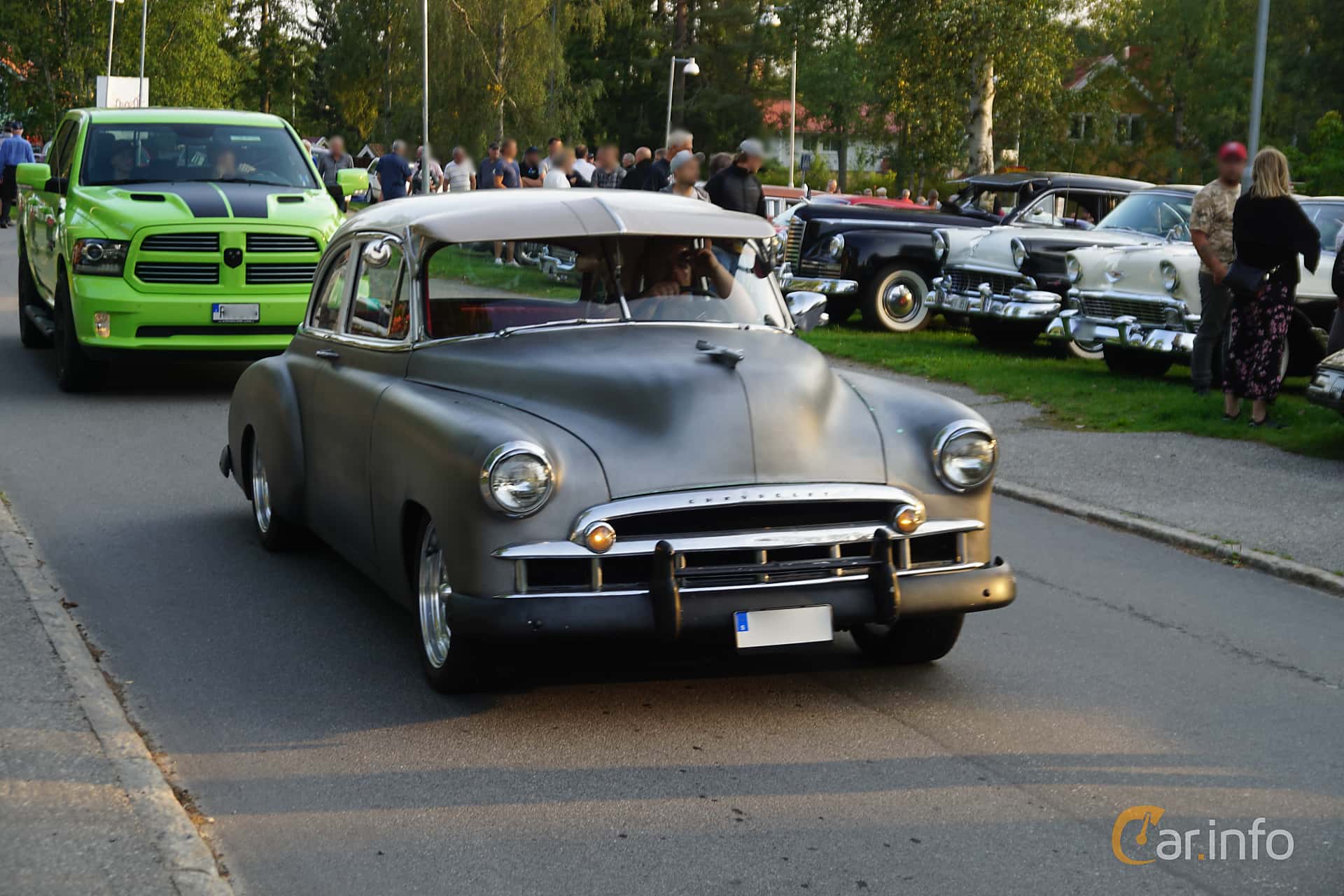 Chevrolet Styleline Deluxe 2-door Sedan 3.9 Powerglide, 106hp, 1950
