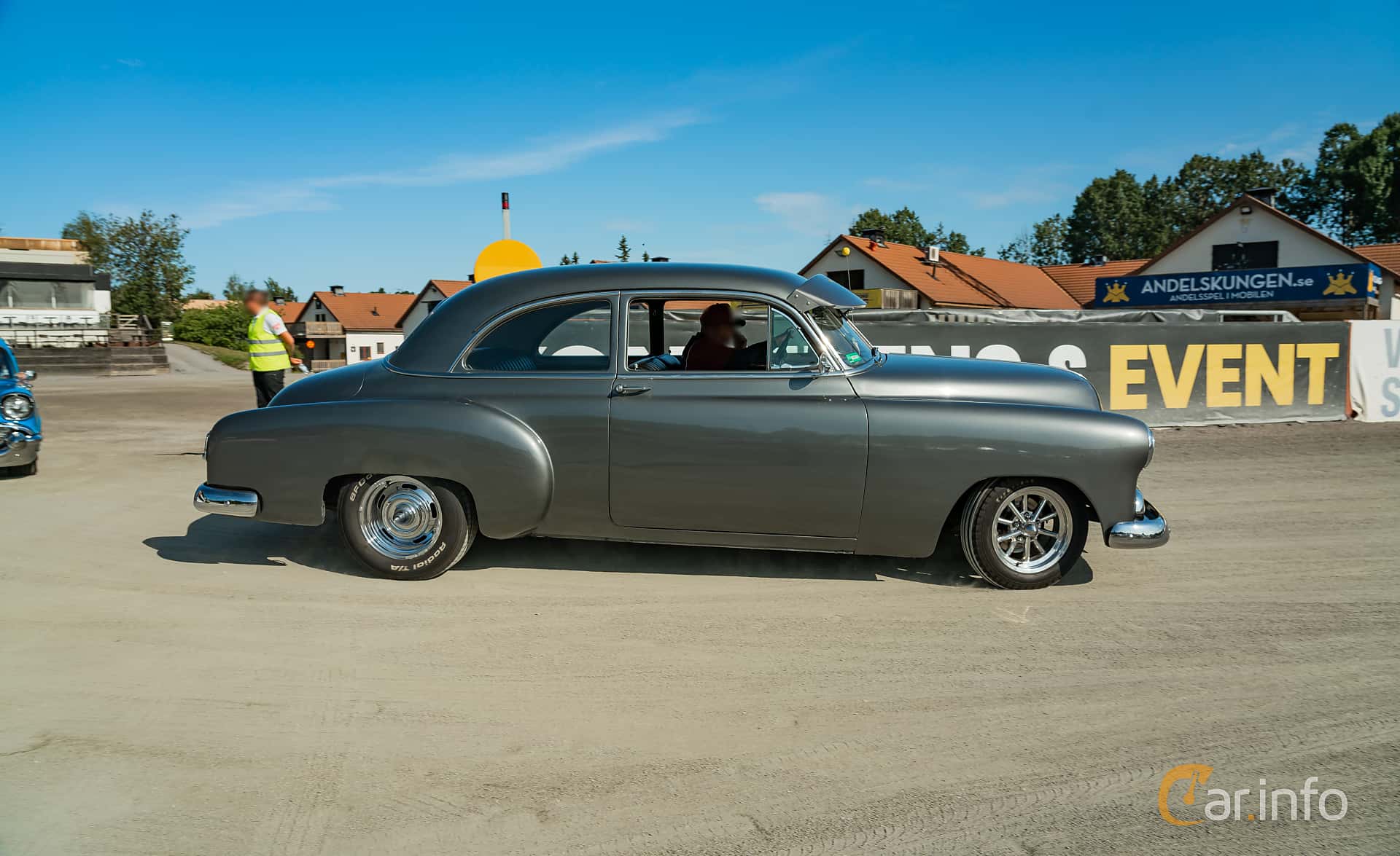 Chevrolet Styleline Deluxe 2-door Sedan 3.9 Powerglide, 106hp, 1952