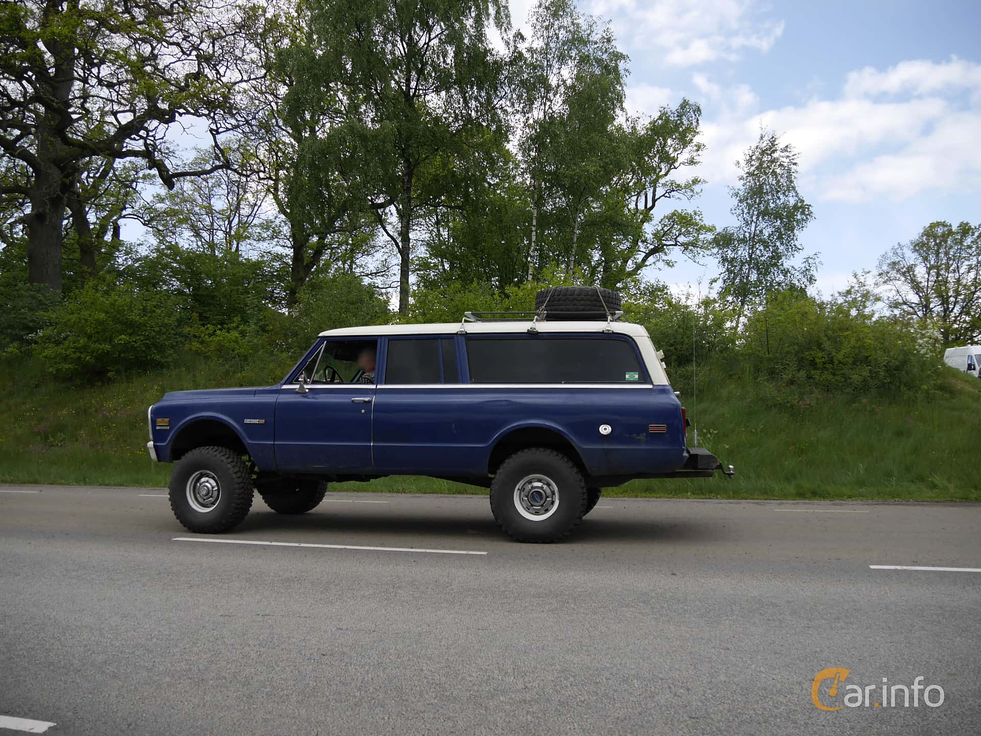 Chevrolet K10 Suburban 5.7 V8 4WD Manual, 177hp, 1972