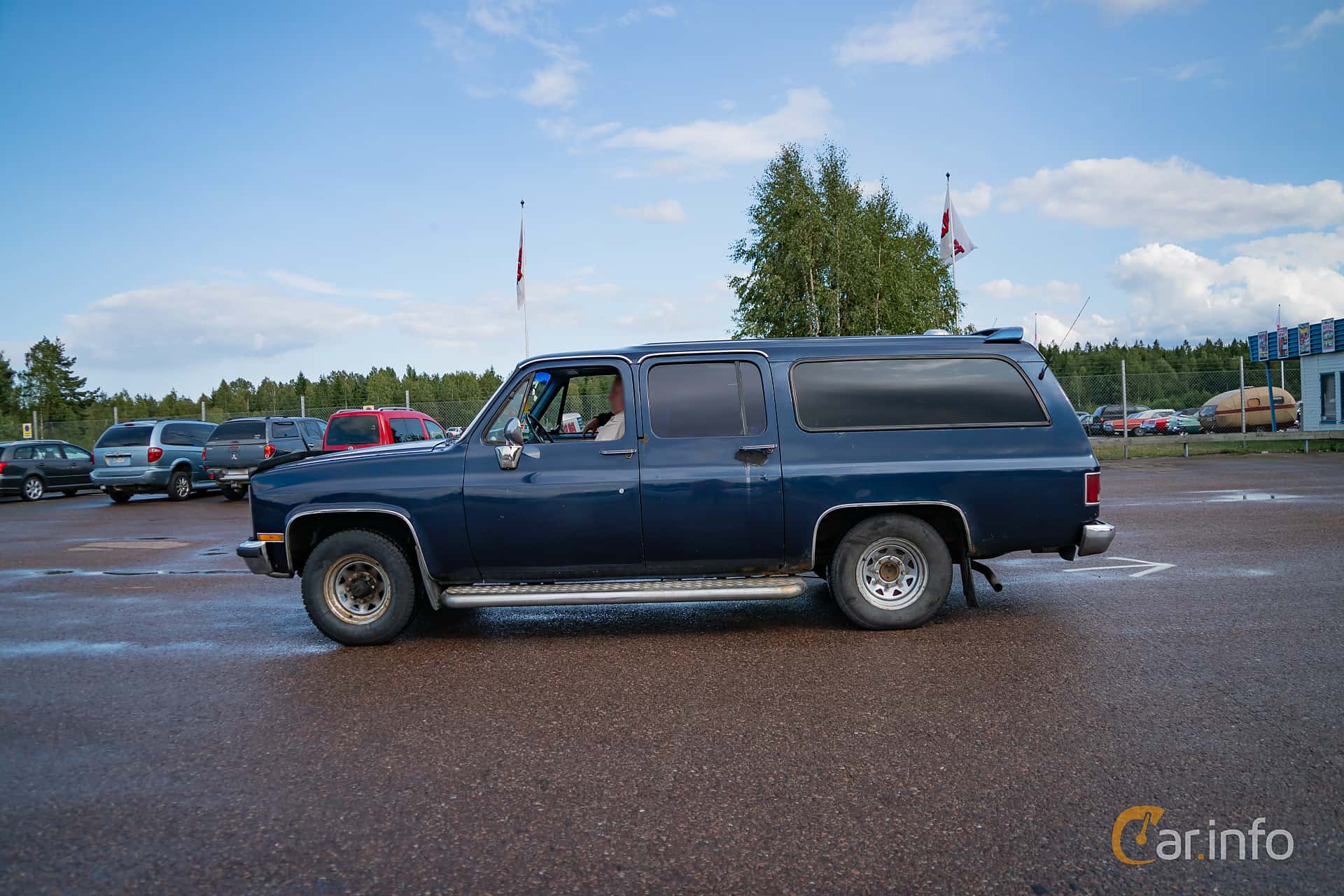 Chevrolet K10 Suburban 5.7 V8 4WD Manual, 167hp, 1979
