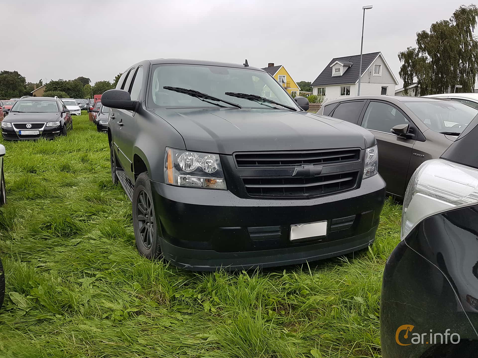 Chevrolet Tahoe Hybrid 6.0 V8 4WD CVT, 337hp, 2014