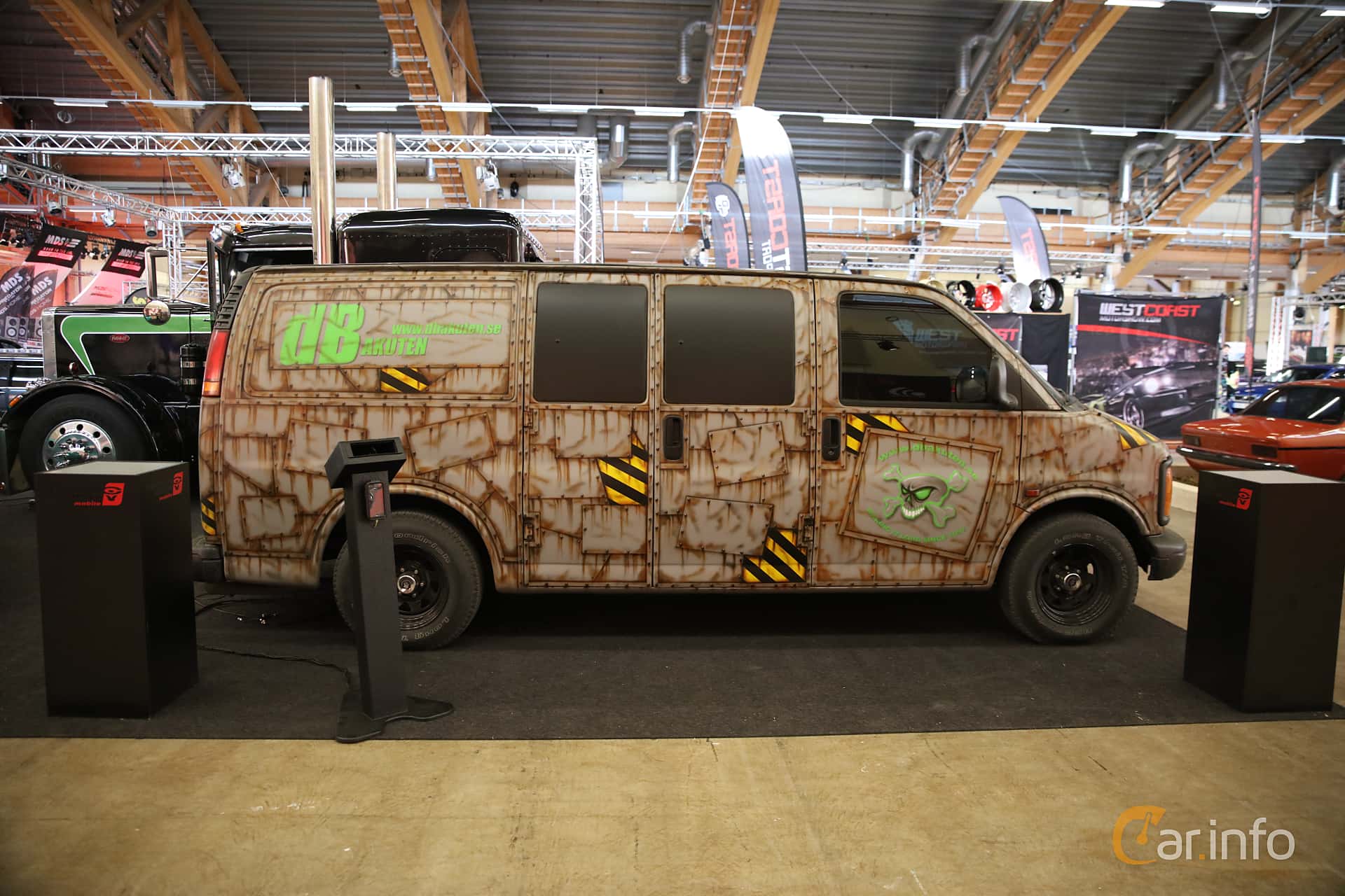 Chevrolet Express G2500 Cargo Van 5.7 V8 Hydra-Matic, 254hp, 2002