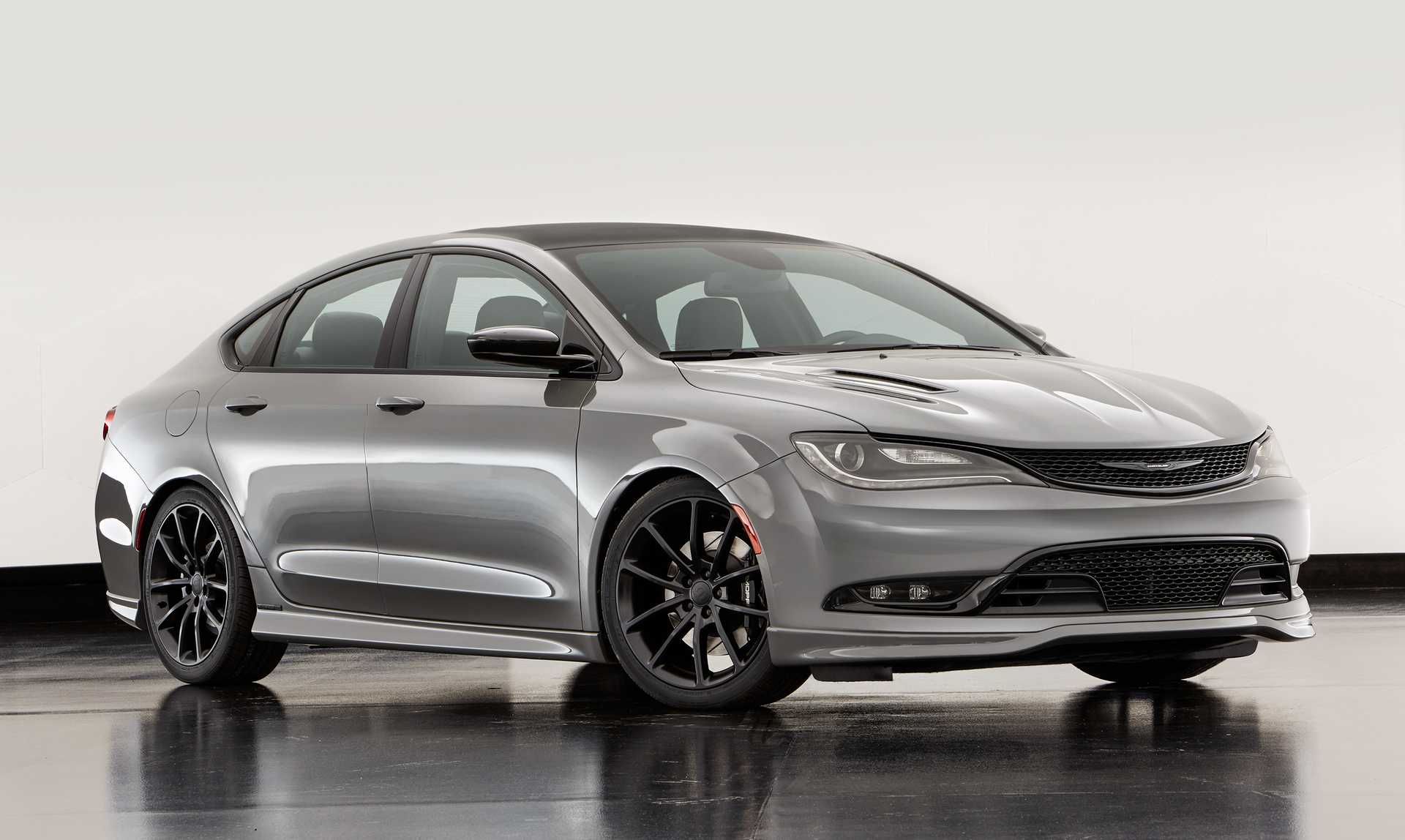 Chrysler 200 S Mopar 3.6 V6 Pentastar Automatic, 299hp, 2015