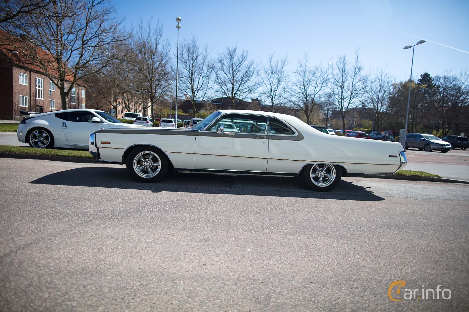 Chrysler Three Hundred 2-door Hardtop 7.2 V8 TorqueFlite, 381hp, 1970