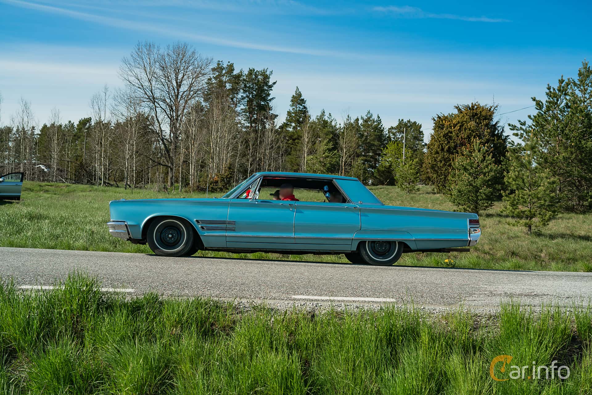 Chrysler 300 4-door Hardtop 7.2 V8 370hp, 1966