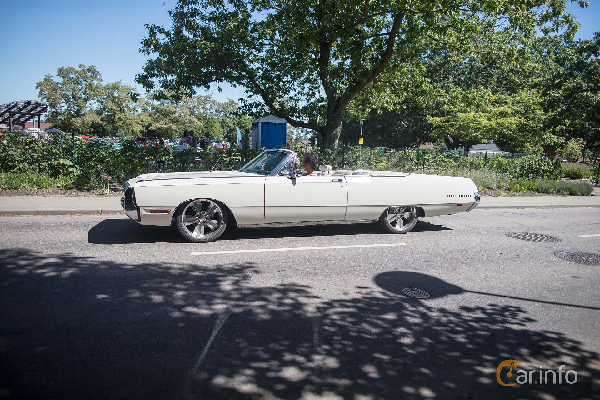 Chrysler Three Hundred Convertible 7.2 V8 TorqueFlite, 3-speed