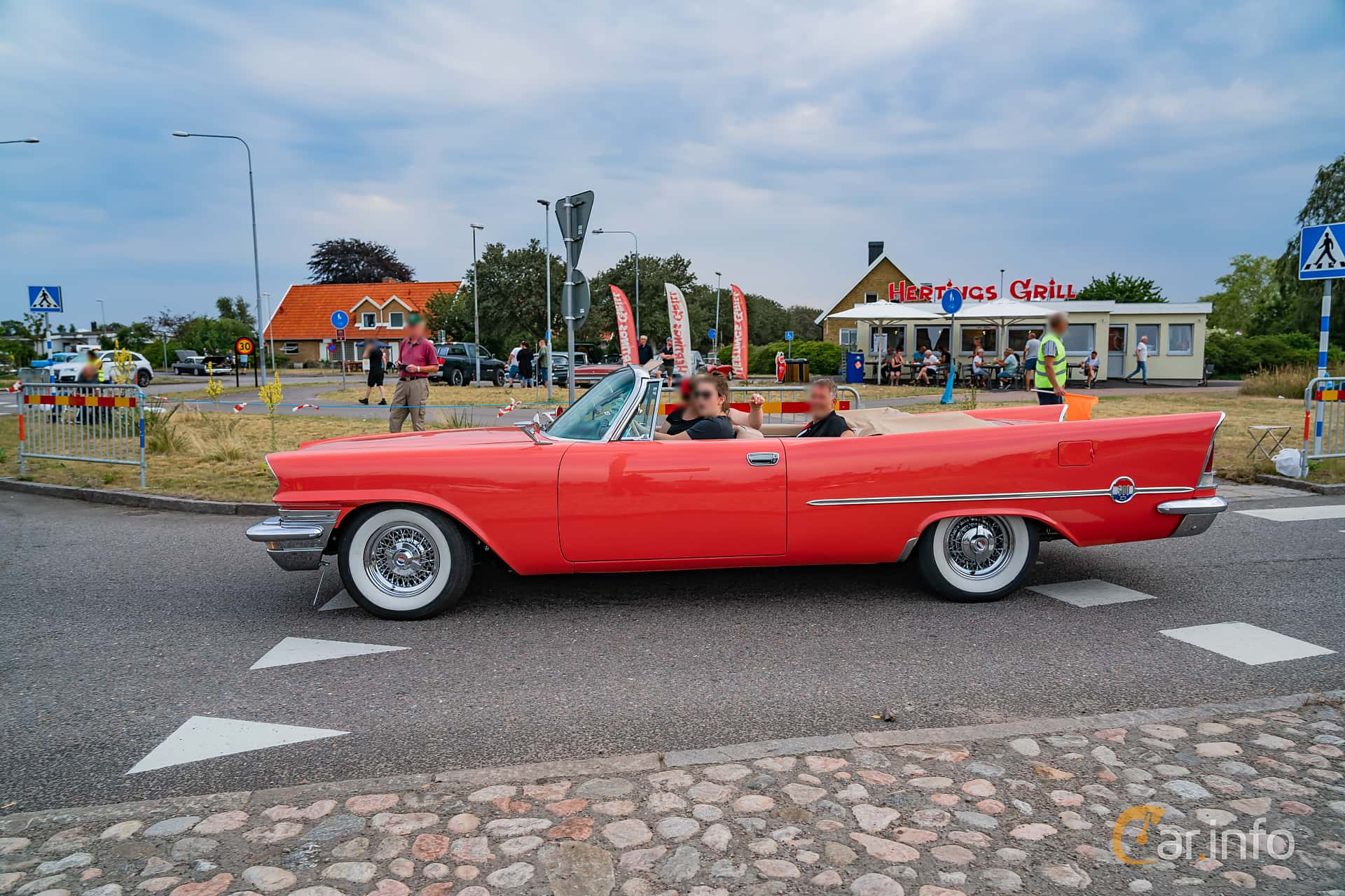 Chrysler 300C Convertible 6.4 V8 TorqueFlite, 381hp, 1957