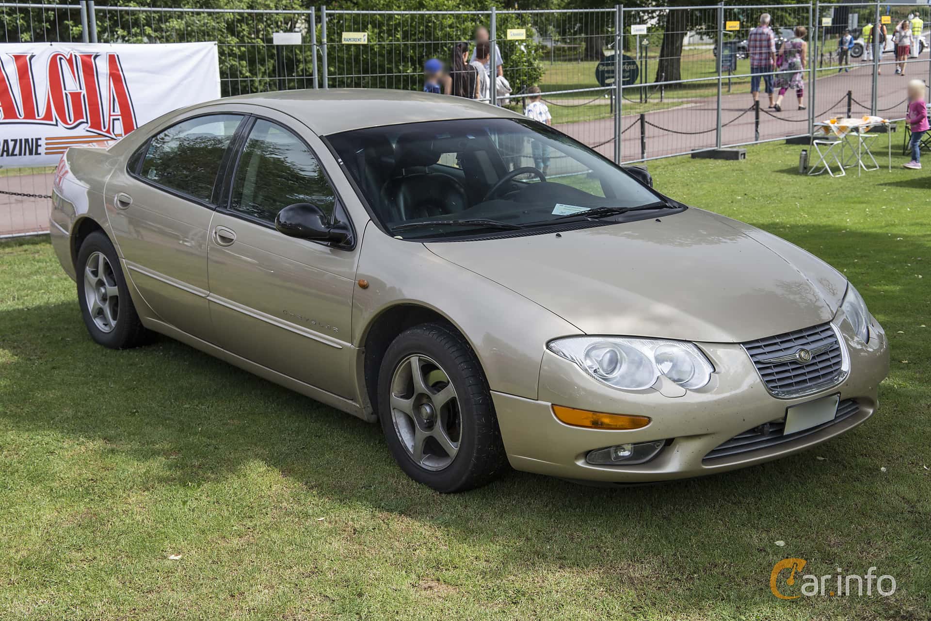 Chrysler 300M 3.5 V6 Automatic, 252hp, 1999