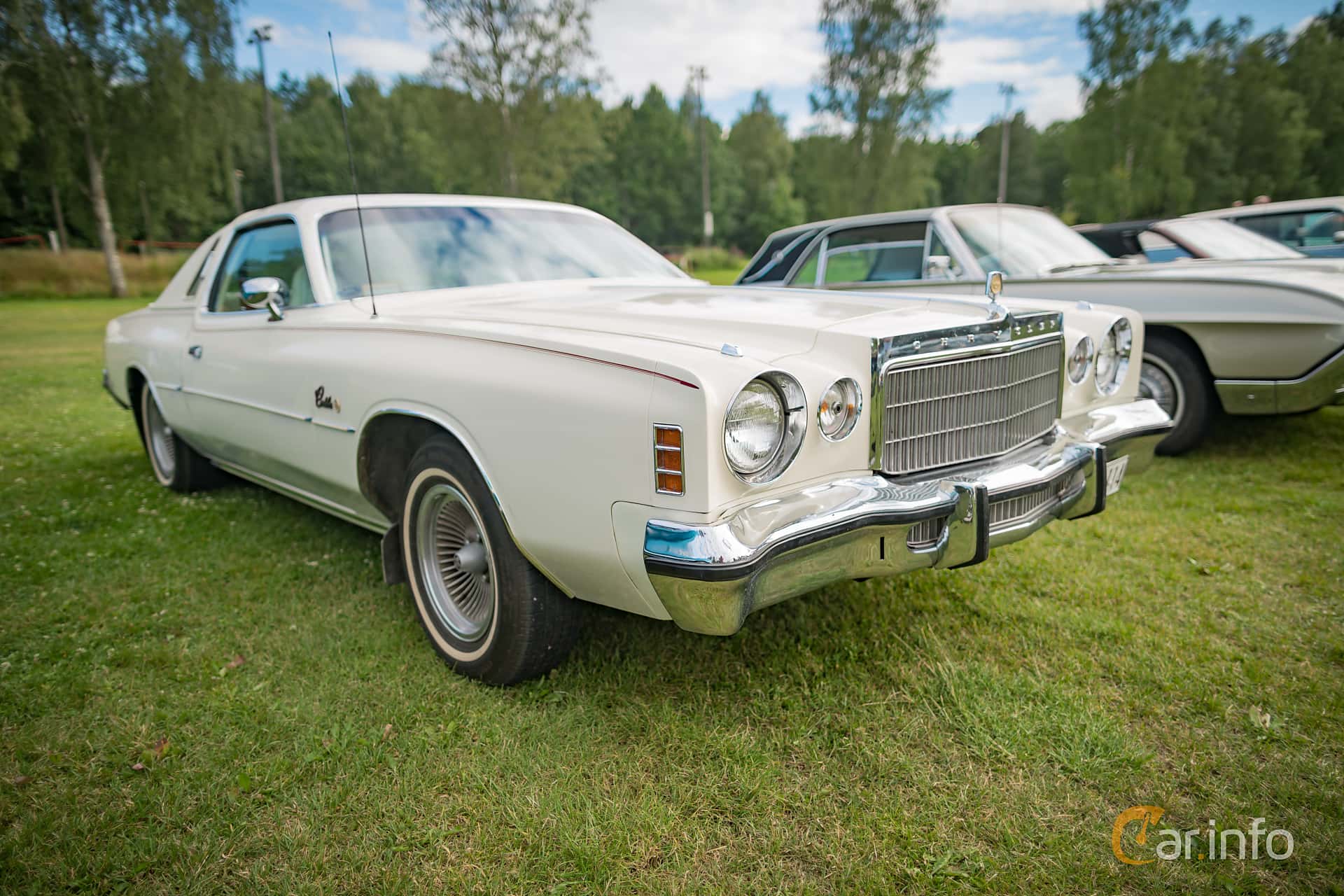 Chrysler Cordoba 5.9 V8 TorqueFlite, 182hp, 1975