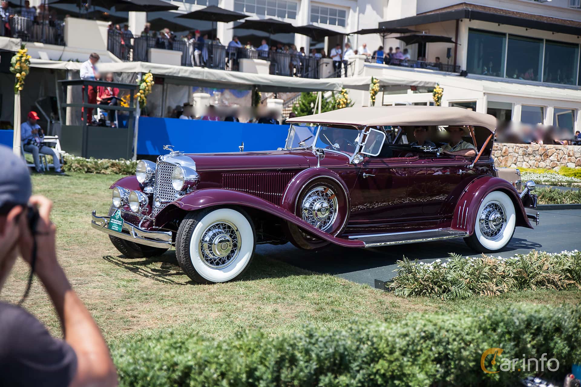 Chrysler Imperial LeBaron Dual-Cowl Phaeton 6.3 Manual, 127hp, 1931