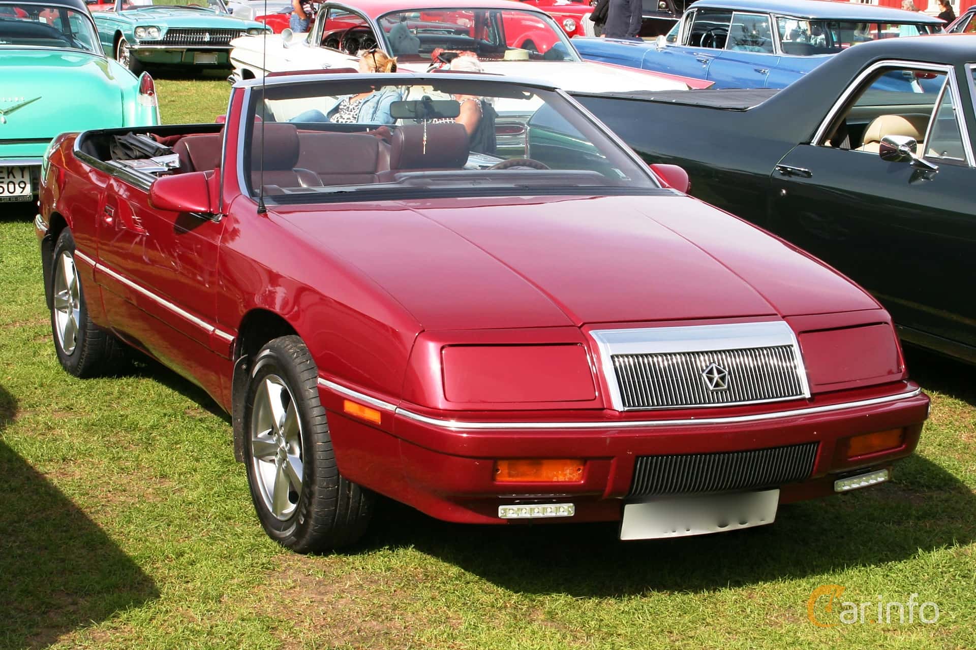Chrysler LeBaron Convertible 2.5 Automatic, 102hp, 1992