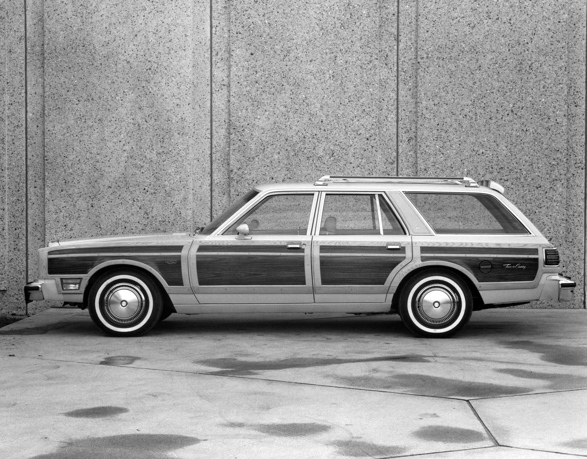 Chrysler LeBaron Wagon 1st Generation Facelift 5.2 V8 TorqueFlite, 3-speed