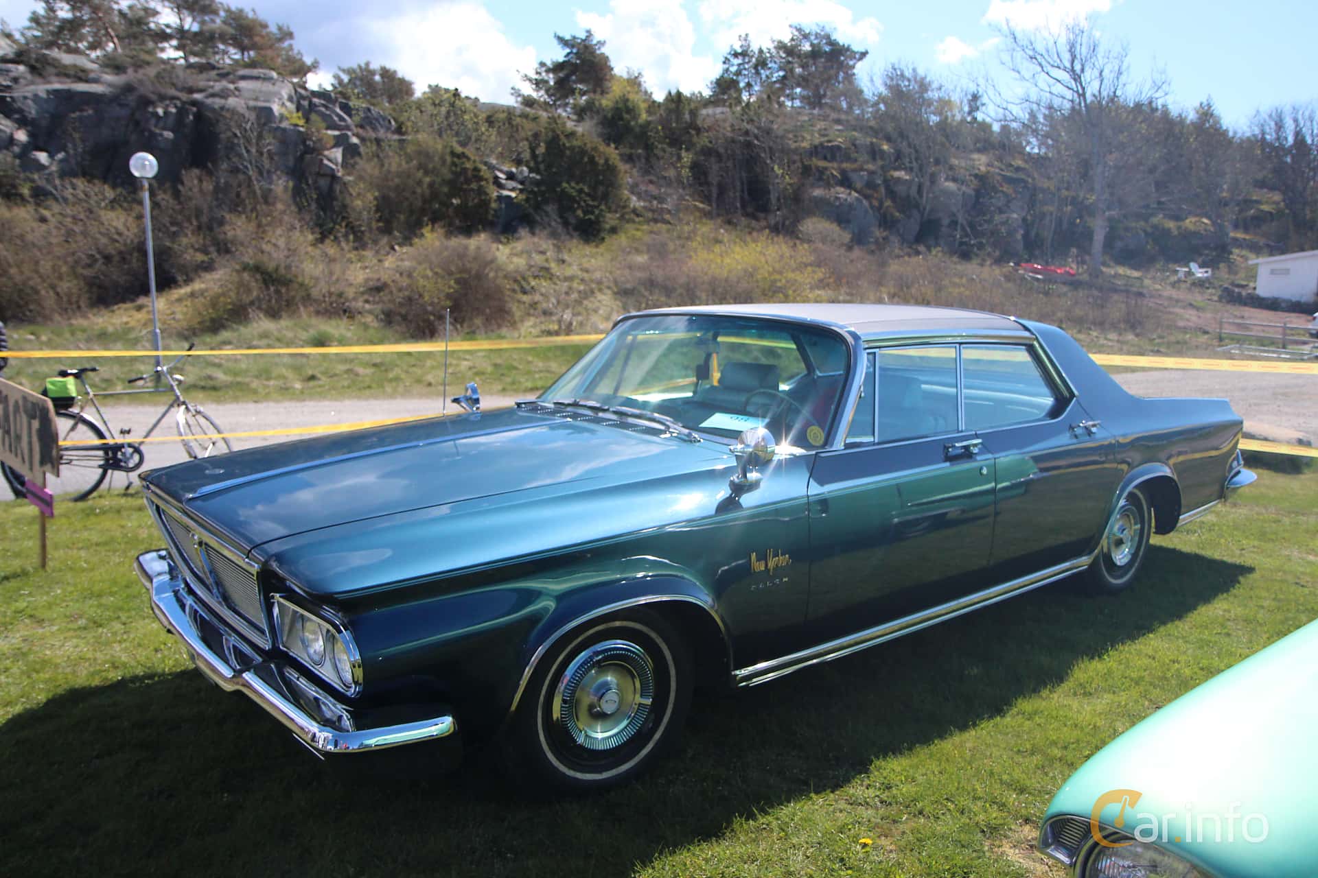 Chrysler New Yorker Salon 6.8 V8 TorqueFlite, 345hp, 1964