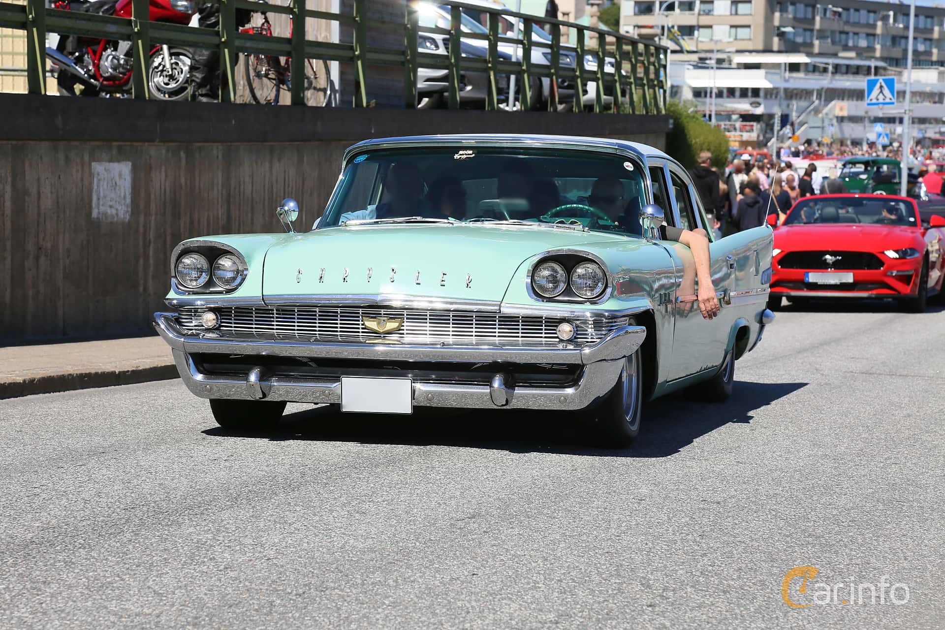 Chrysler New Yorker Sedan 6.4 V8 TorqueFlite, 349hp, 1958