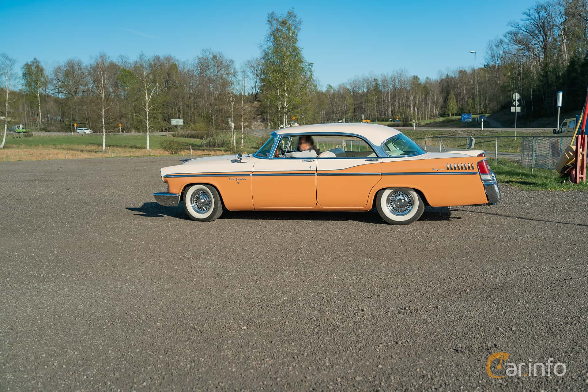 Chrysler New Yorker Newport 4-door 5.8 V8 PowerFlite, 284hp, 1956