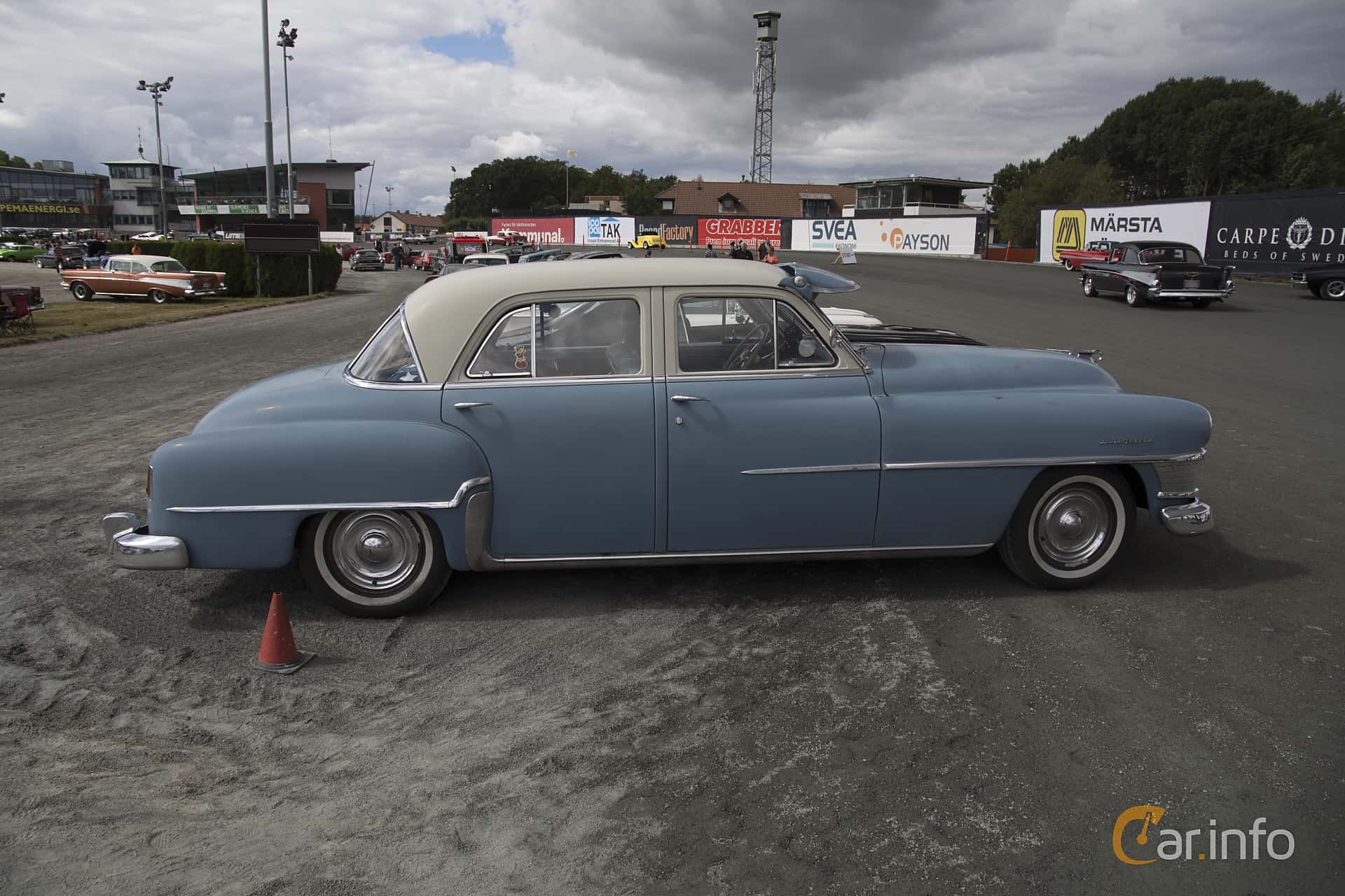 Chrysler New Yorker 5.4 V8 C52