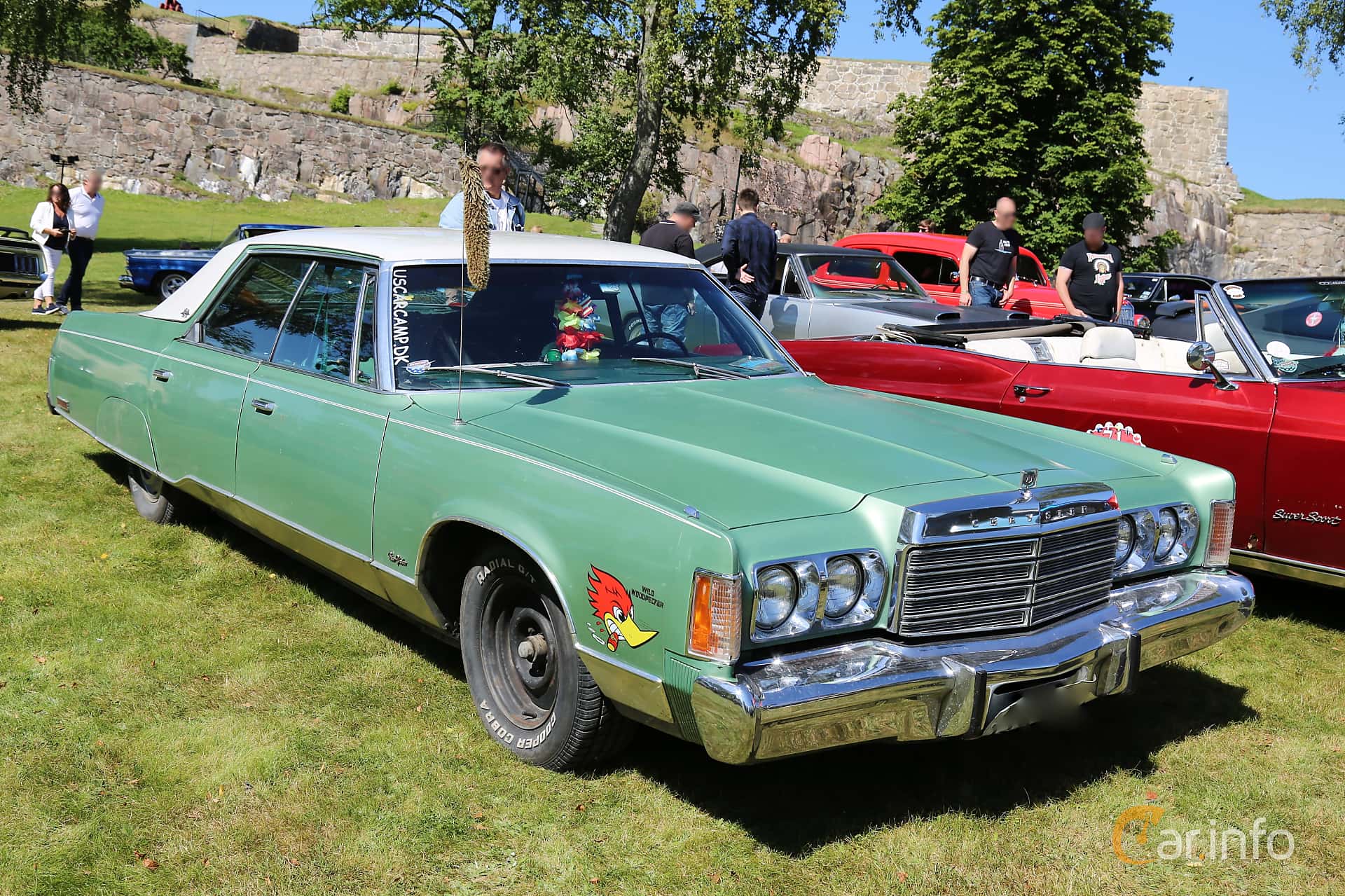 Chrysler New Yorker Brougham 4-door Hardtop generation 4C-S/5C-S 7.2 V8 TorqueFlite, 3-speed