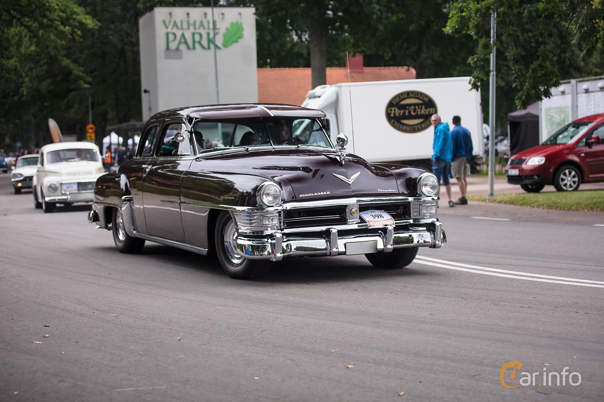Chrysler New Yorker Club Coupé generation C52 5.4 V8 Semi-Automatic, 4-speed