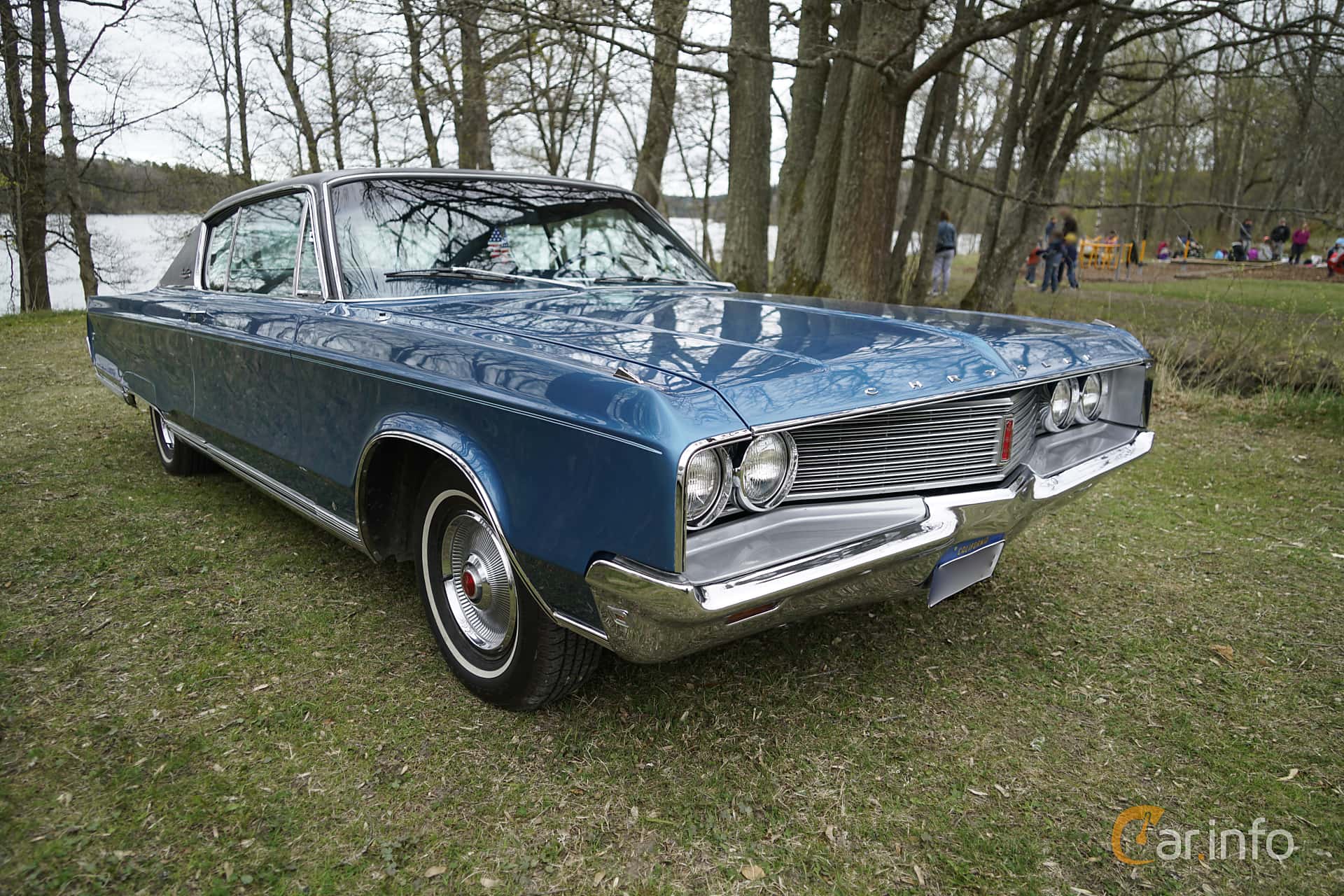 Chrysler Newport Custom 2-door Hardtop 6.3 V8 Manual, 294hp, 1968