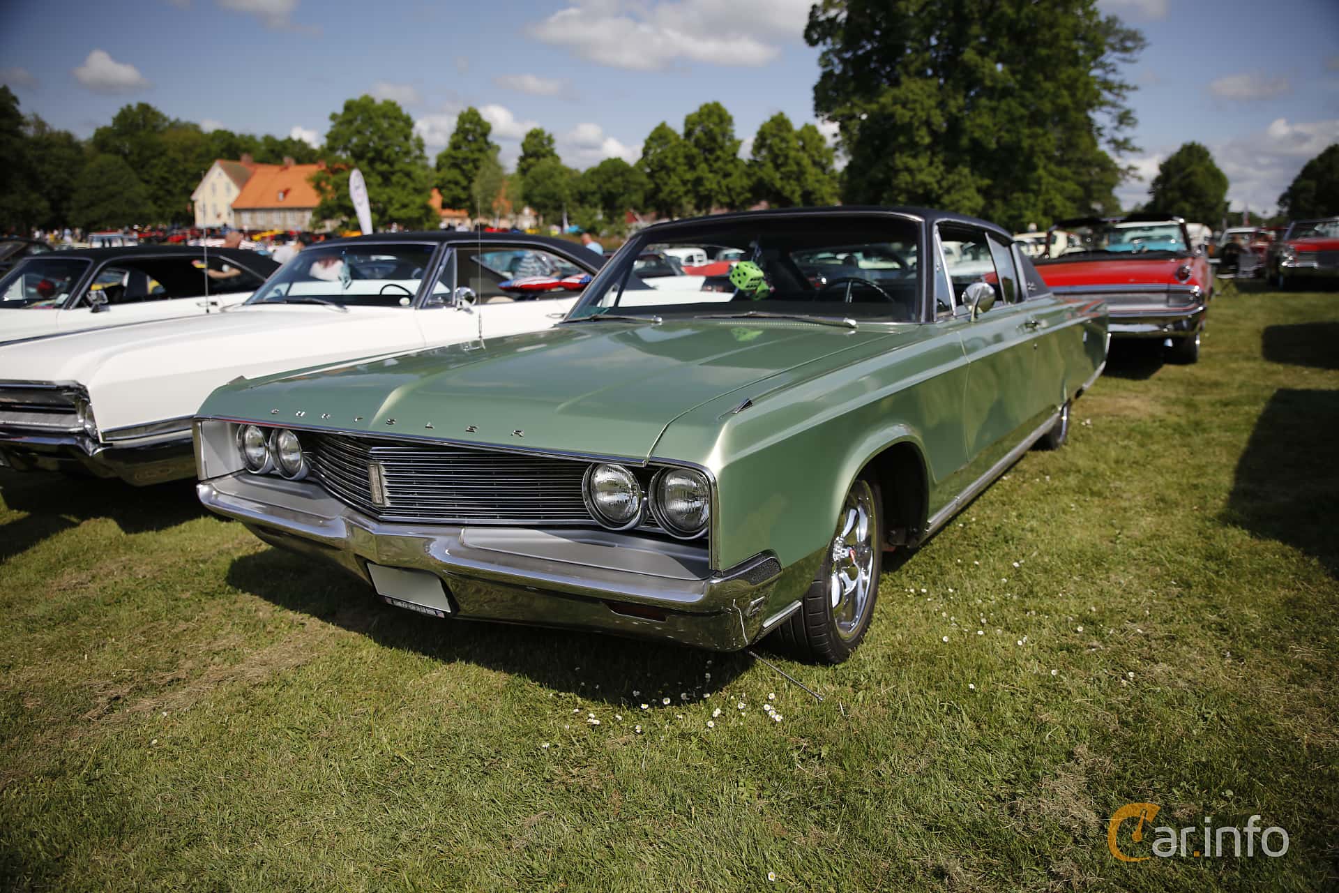 Chrysler Newport Custom 2-door Hardtop generation CC1-L/DC1-L 7.2 V8 TorqueFlite, 3-speed