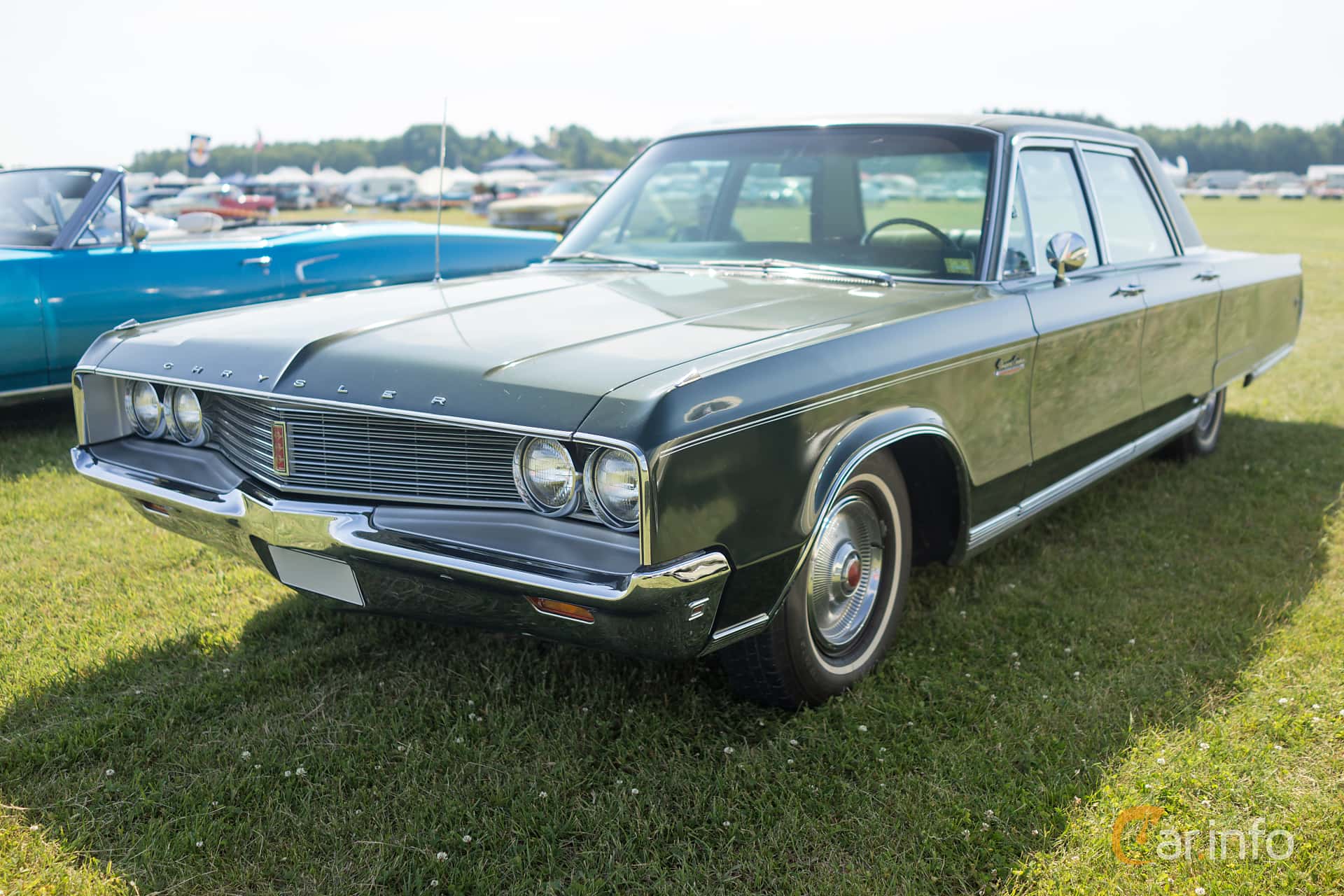 Chrysler Newport Custom Sedan 6.3 V8 TorqueFlite, 294hp, 1968