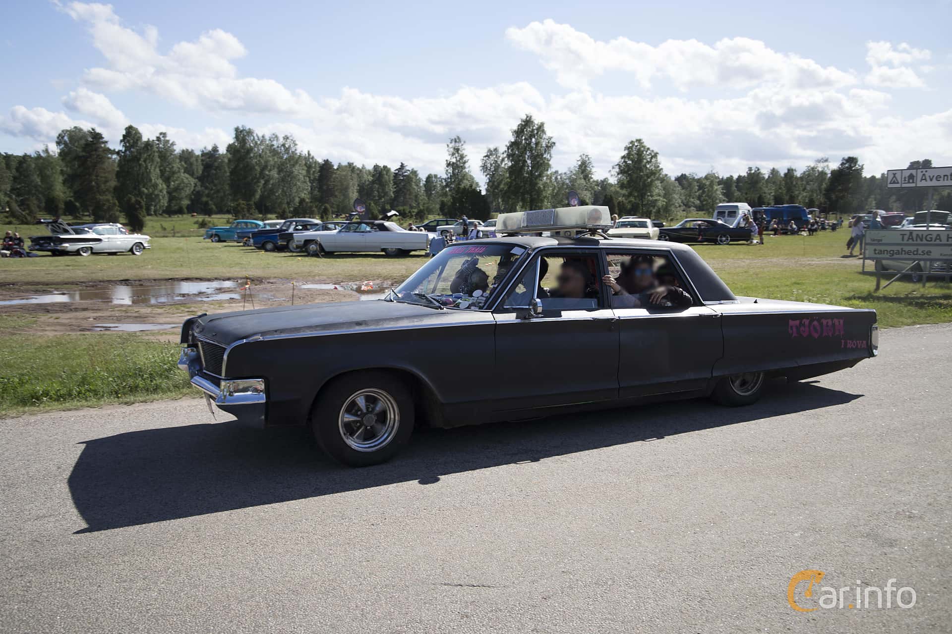 Chrysler Newport Sedan 6.3 V8 TorqueFlite, 274hp, 1965