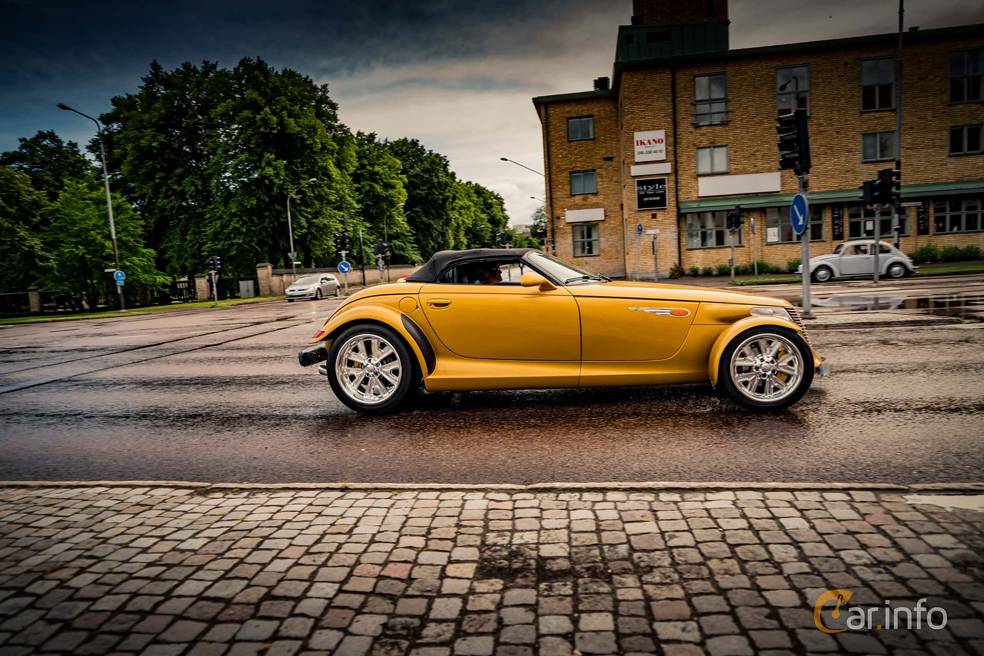 Chrysler Prowler 3.5 V6 Automatic, 257hp, 2001
