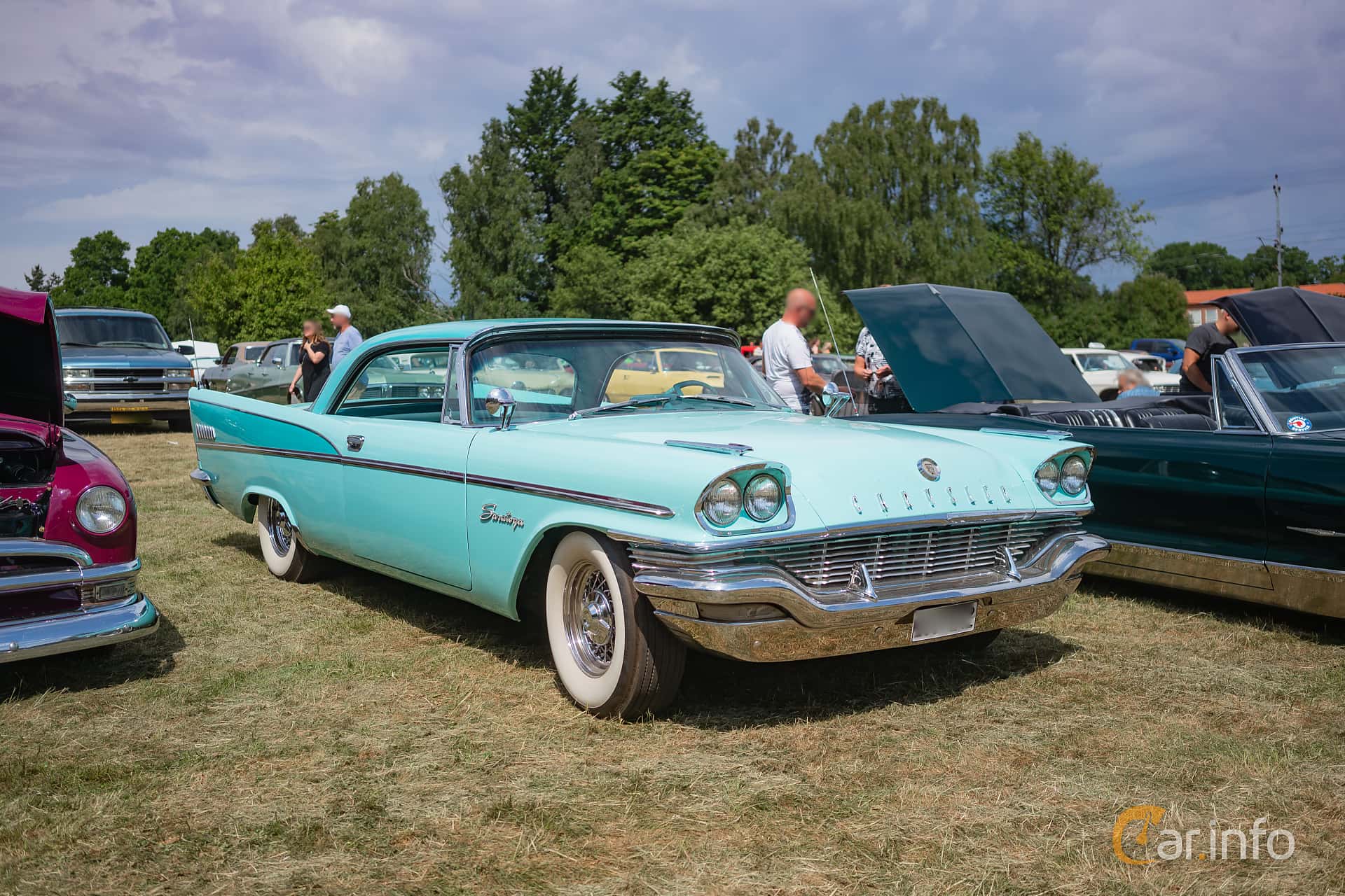 Chrysler Saratoga 2-door Hardtop 5.8 V8 TorqueFlite, 299hp, 1957