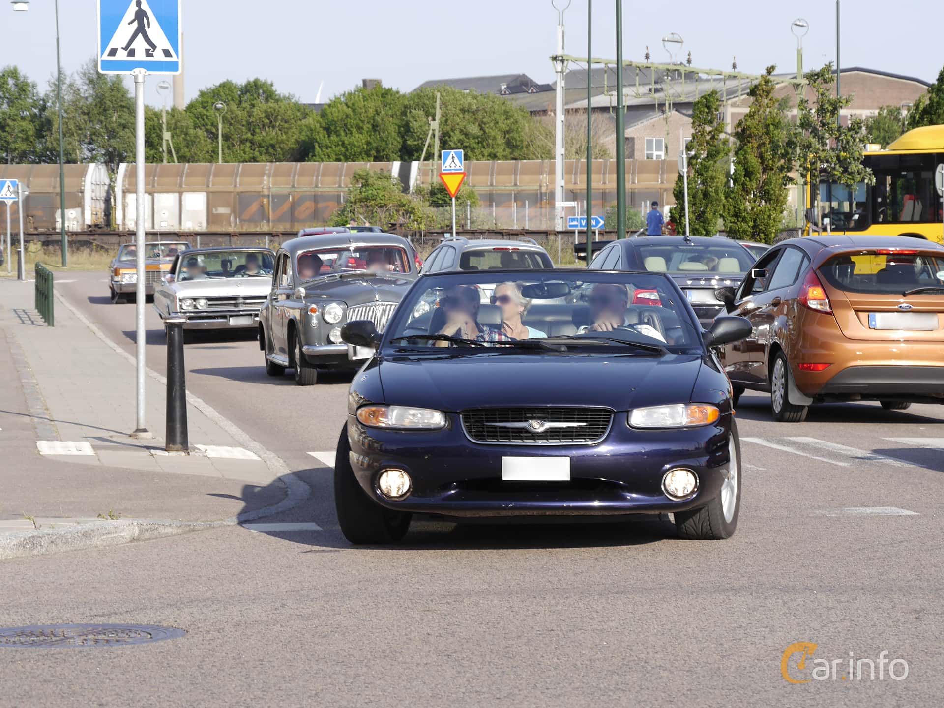 Chrysler Stratus Convertible 2.5 V6 Automatic, 163hp, 1998