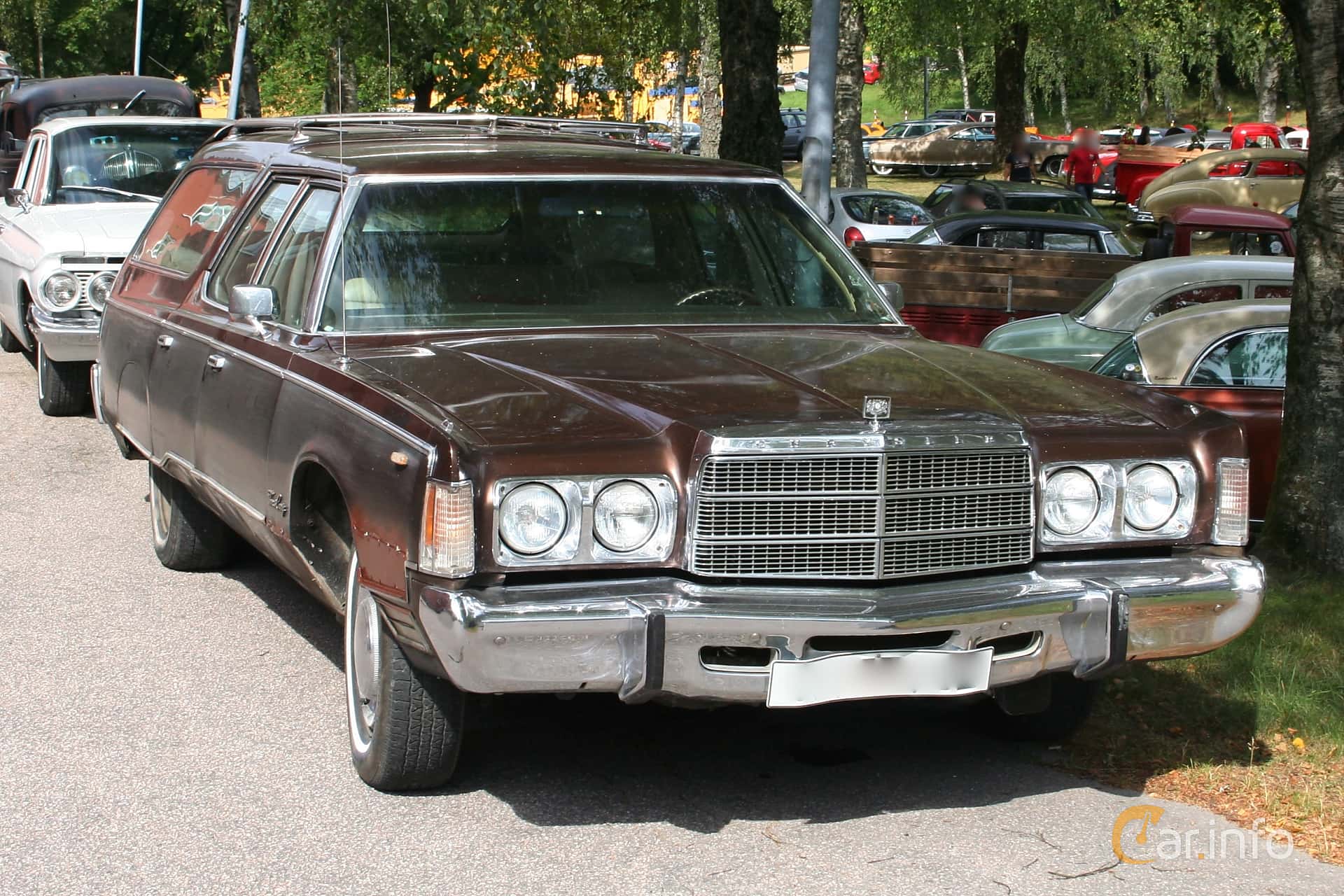 Chrysler Town & Country 7.2 V8 4C-P/5C-P