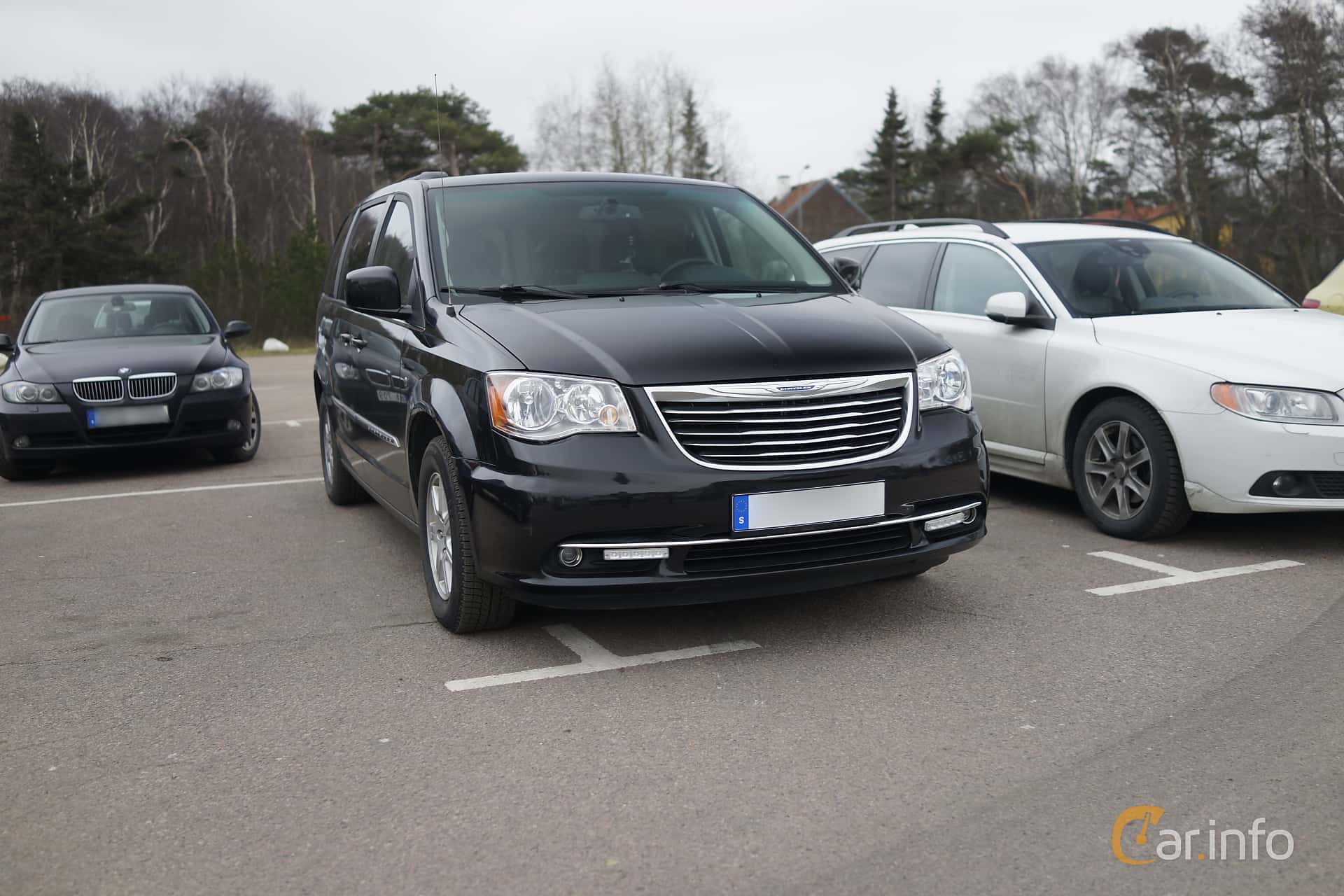 Chrysler Town & Country 3.6 V6 Pentastar Flex Fuel Automatic, 287hp, 2013