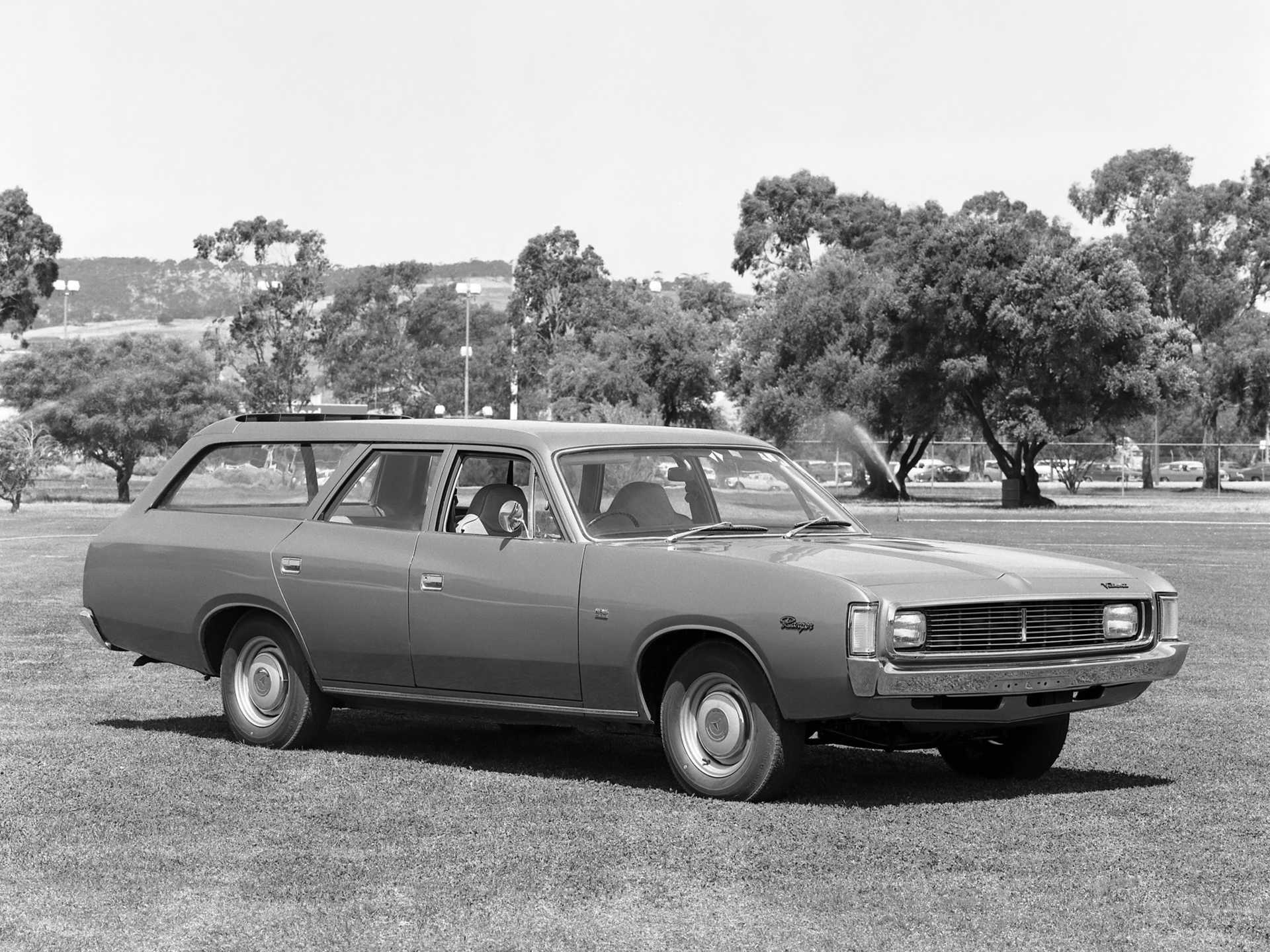 Chrysler Valiant Wagon 3.5 141hp, 1971
