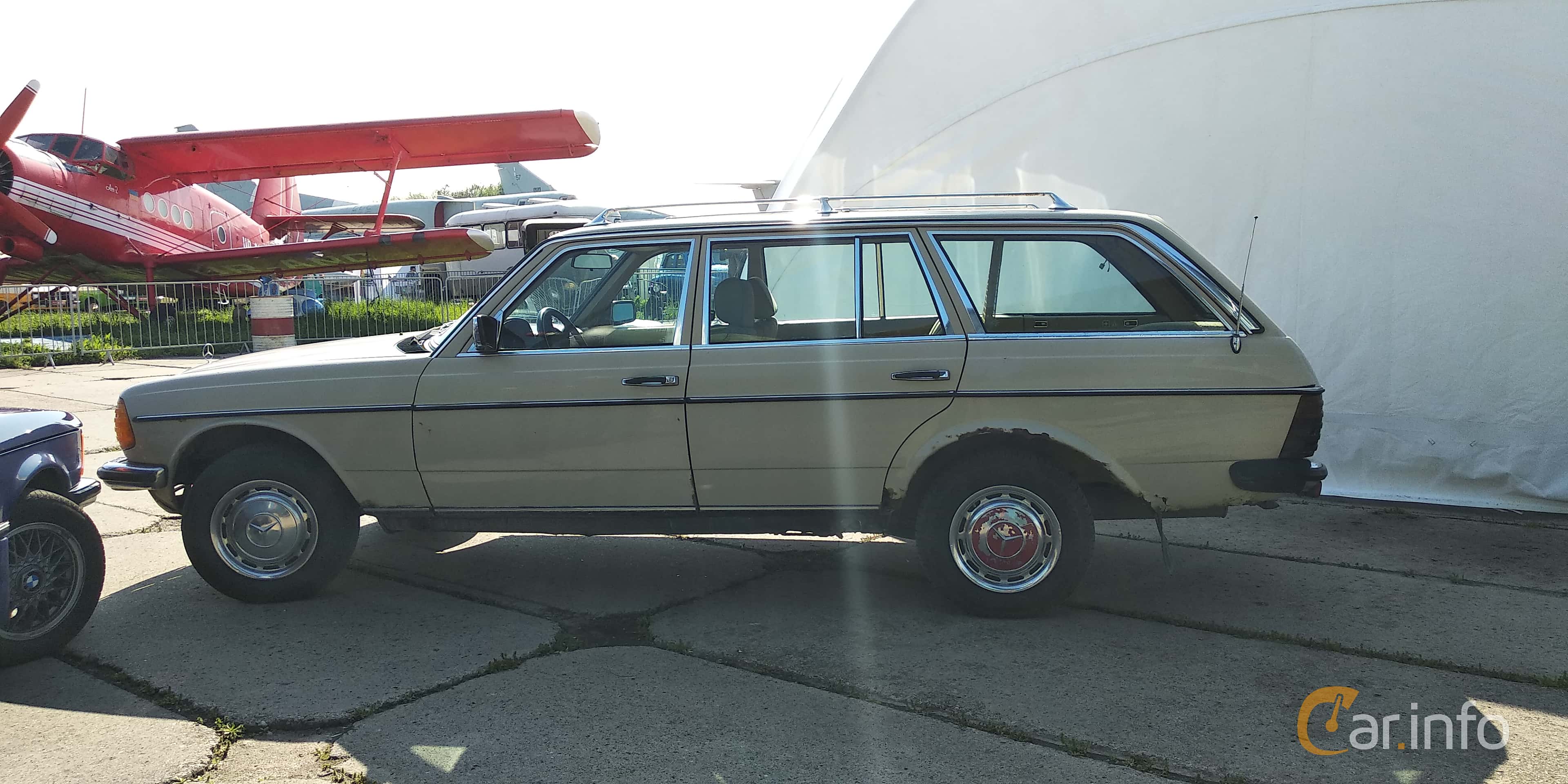 Mercedes-Benz 230 TE  136hp, 1984