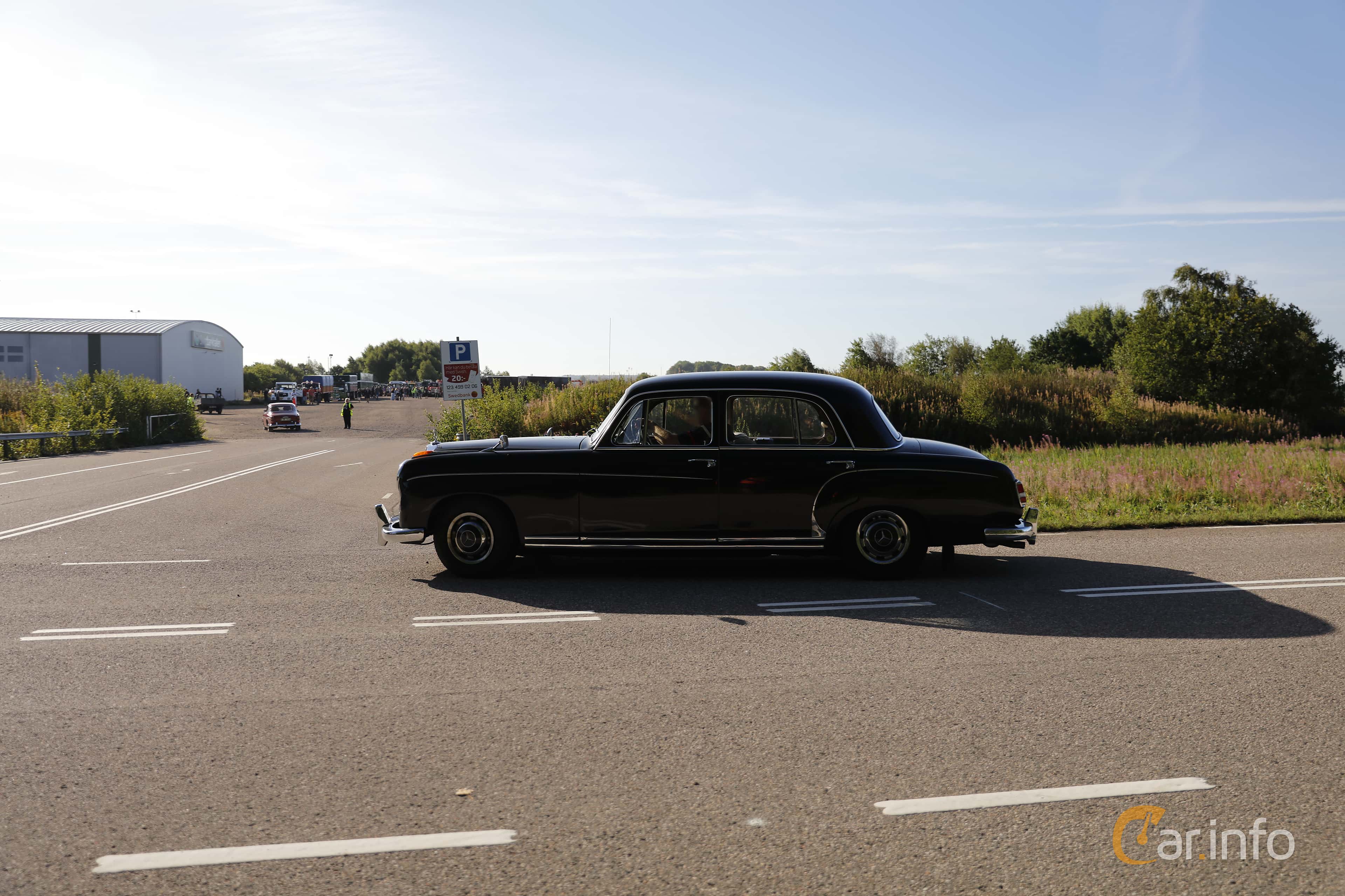 Mercedes-Benz 220 S W180 II