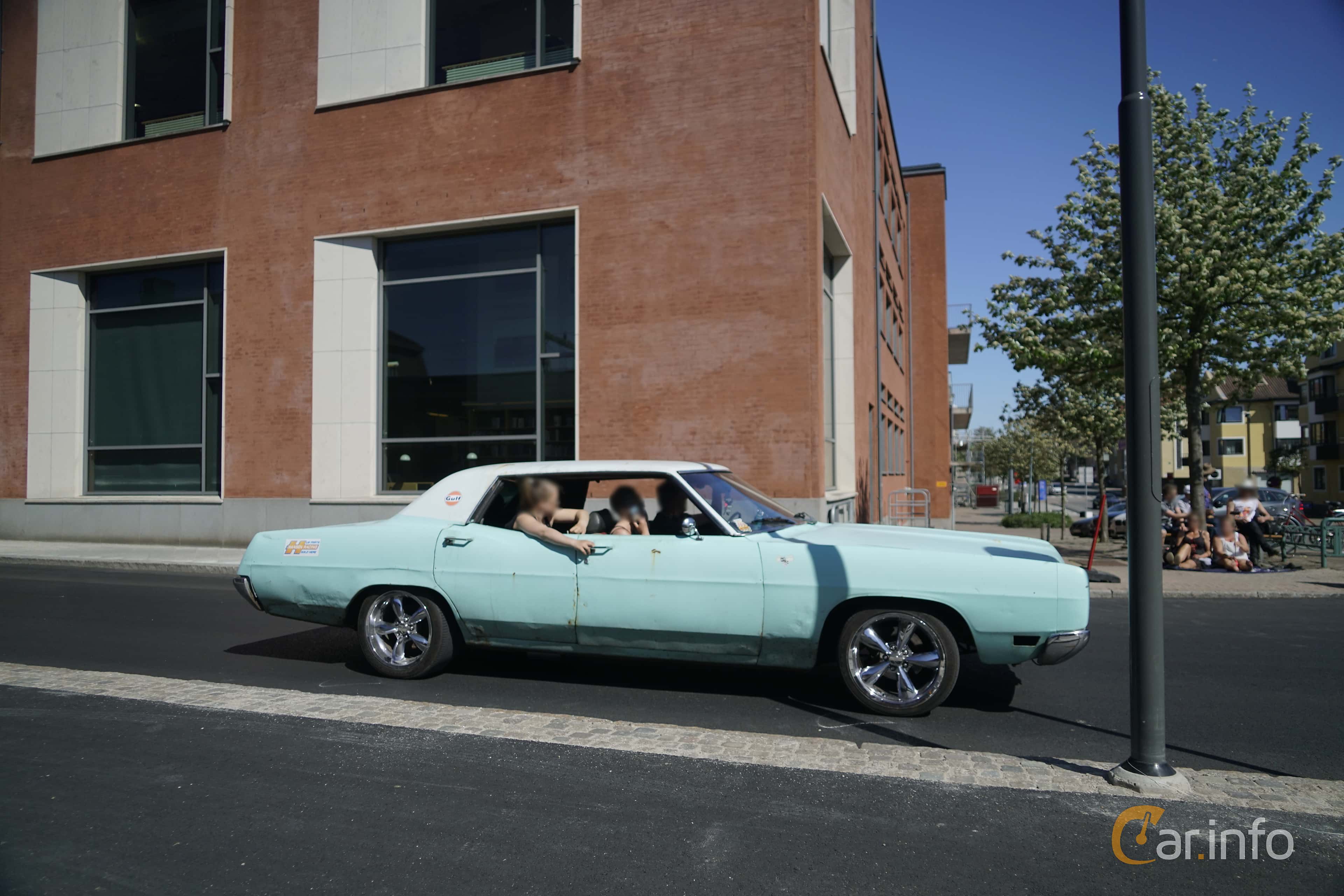 Ford Galaxie 500 4-door Hardtop 7.0 V8 Manual, 4-speed