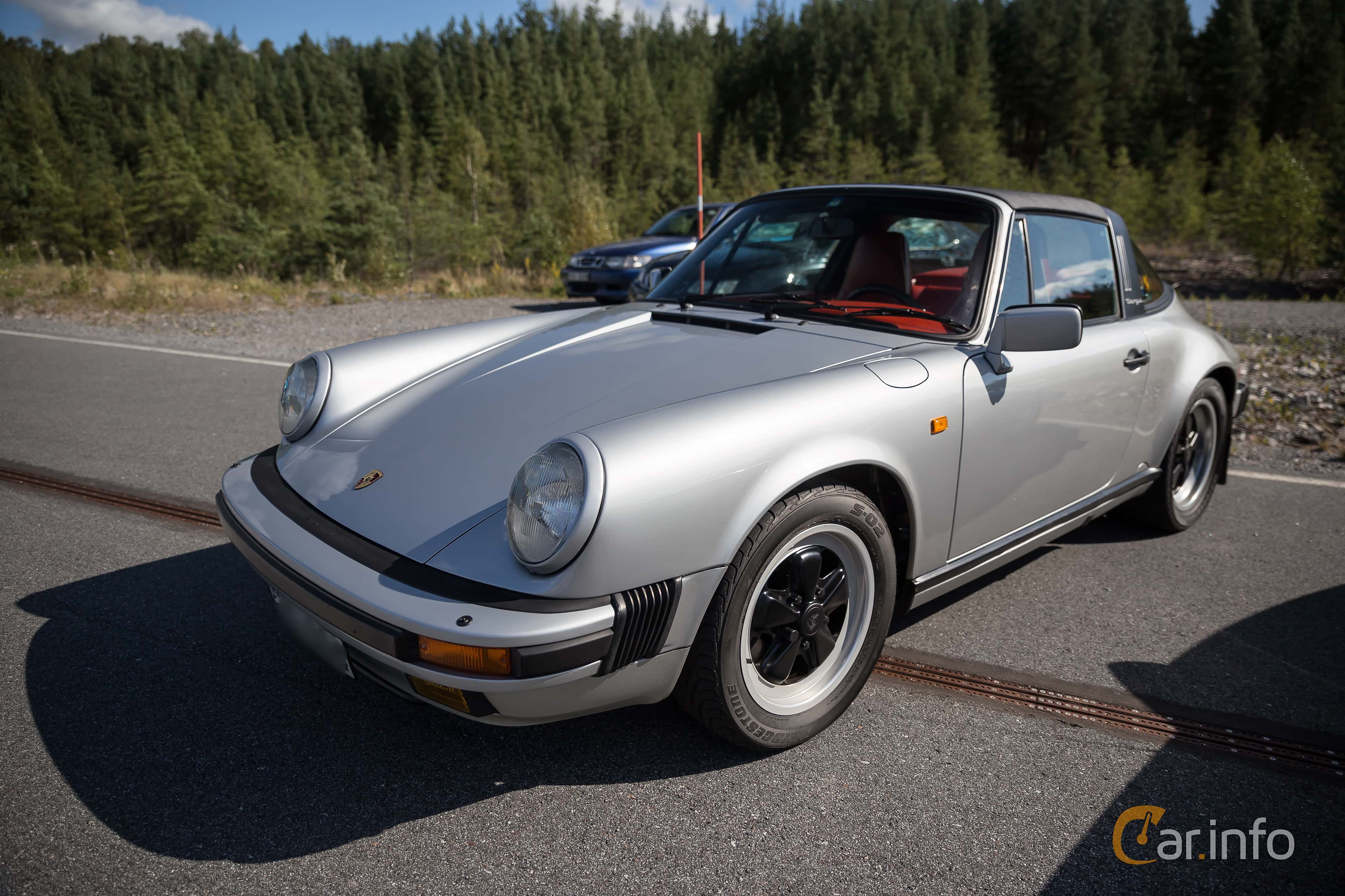 Porsche 911 Carrera Targa  Manual, 231hp, 1987