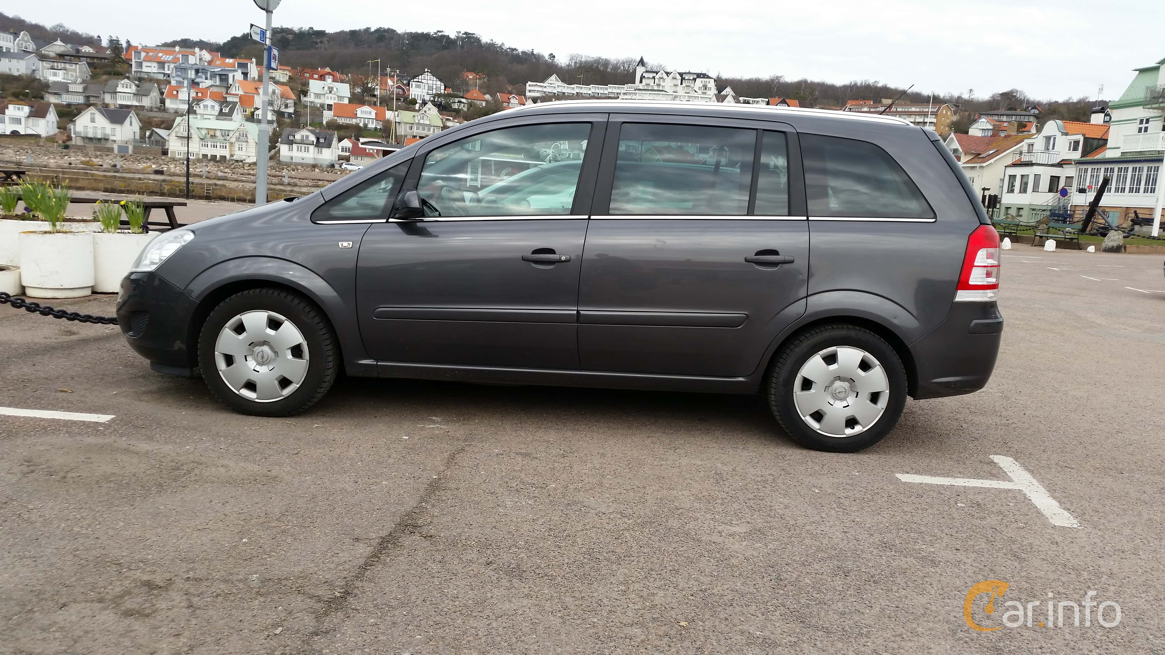 Opel Zafira 1.8  Manual, 140hp, 2009