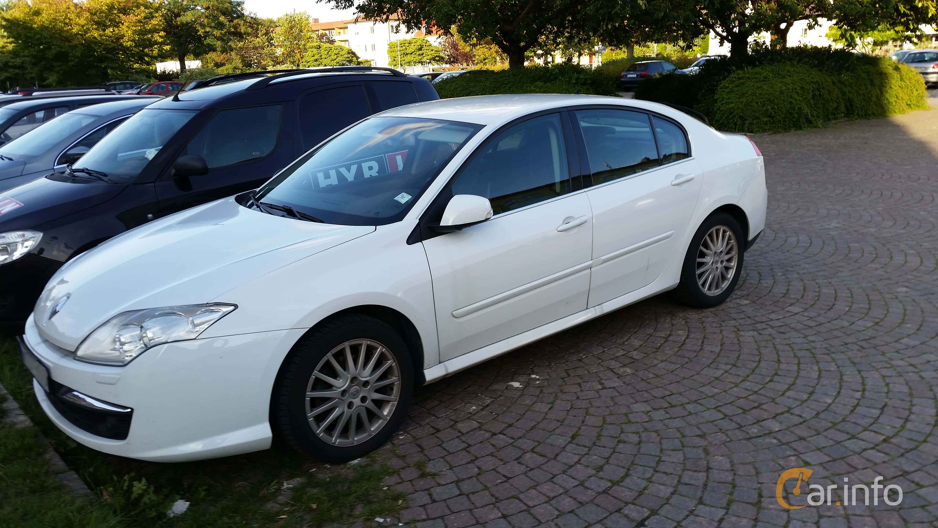 Renault Laguna generation III (Typ T) 2.0 dCi Manual, 6-speed
