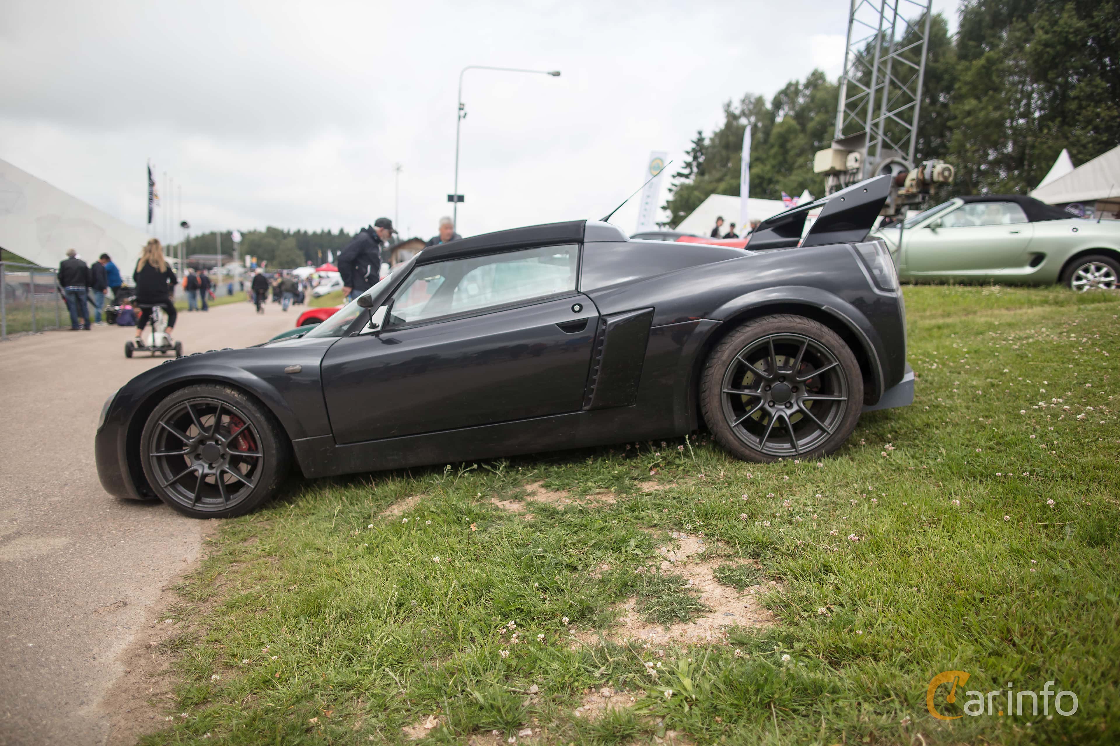 Opel Speedster 1st Generation 2.0 Manual, 5-speed