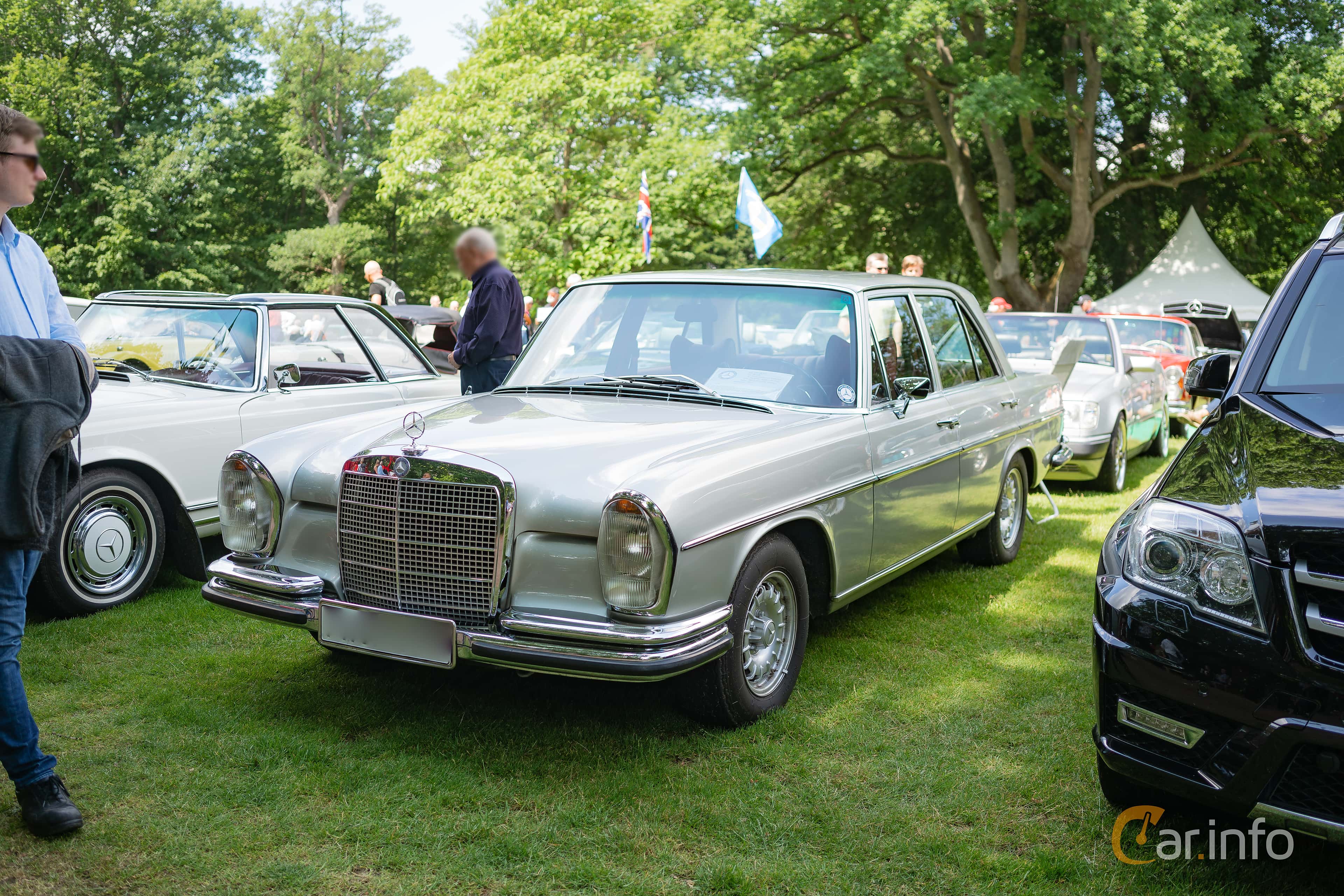 Mercedes-Benz 280 SE 3.5 W108/W109 Facelift