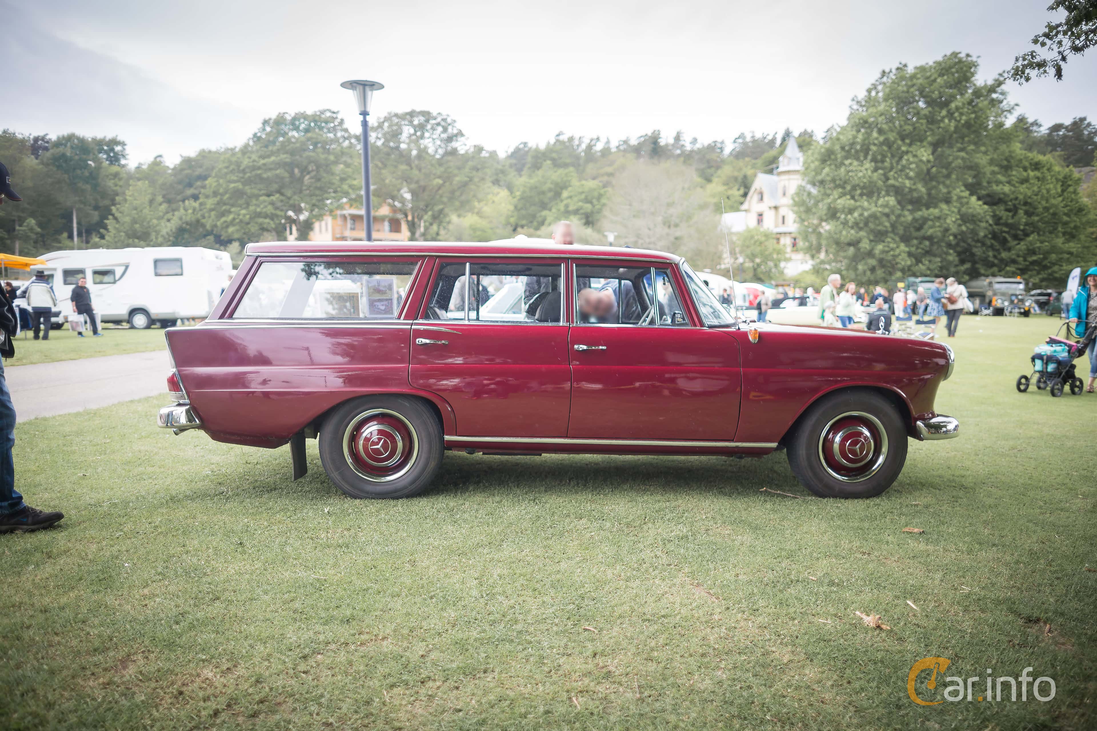 Mercedes-Benz 190 Dc Lang 1st Generation