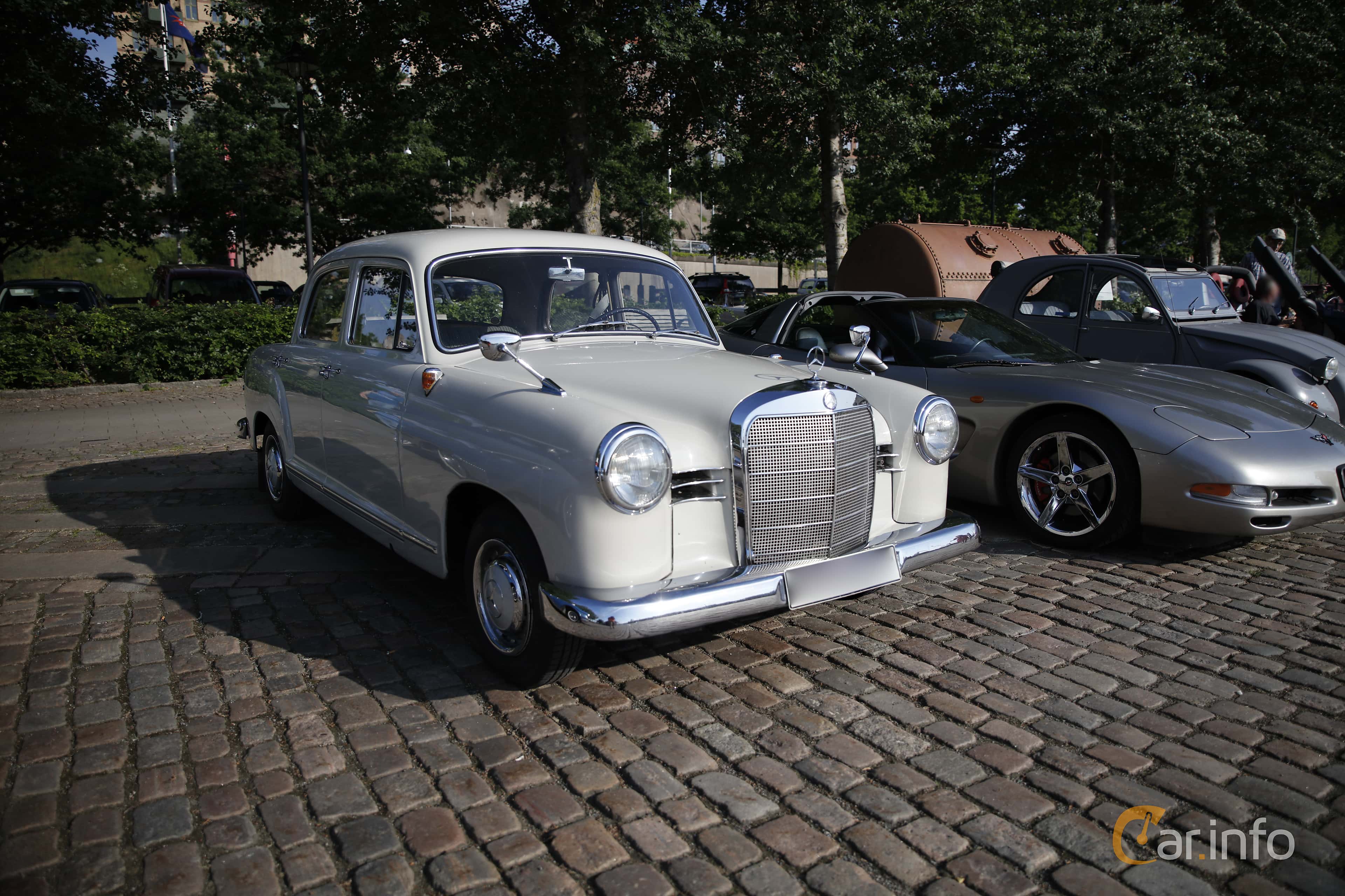Mercedes-Benz 180  Manual, 68hp, 1961