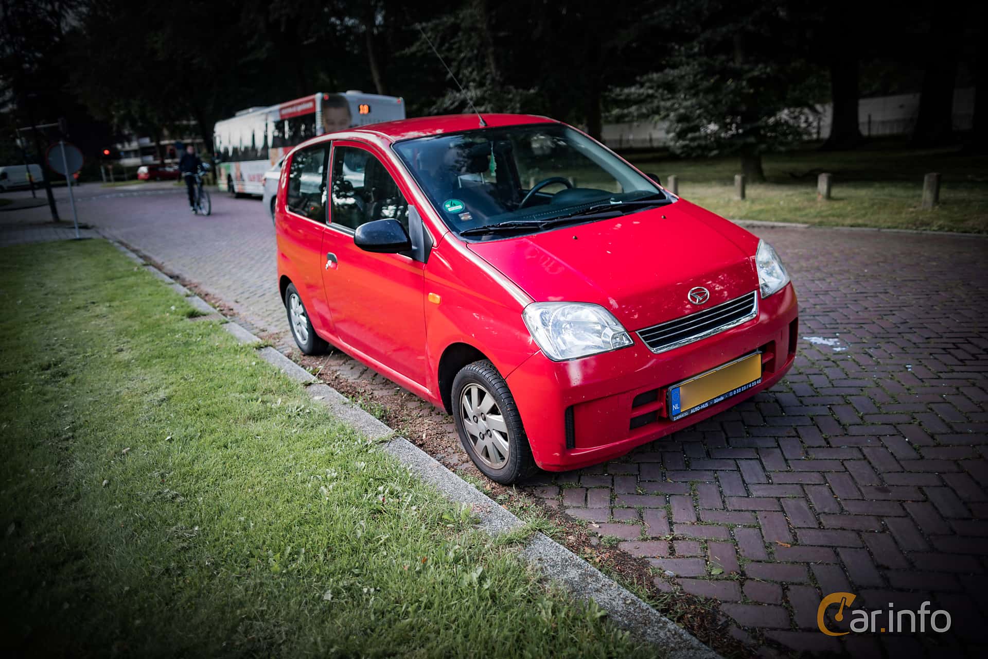 Daihatsu Mira 3-door 1.0 Manual, 58hp, 2005
