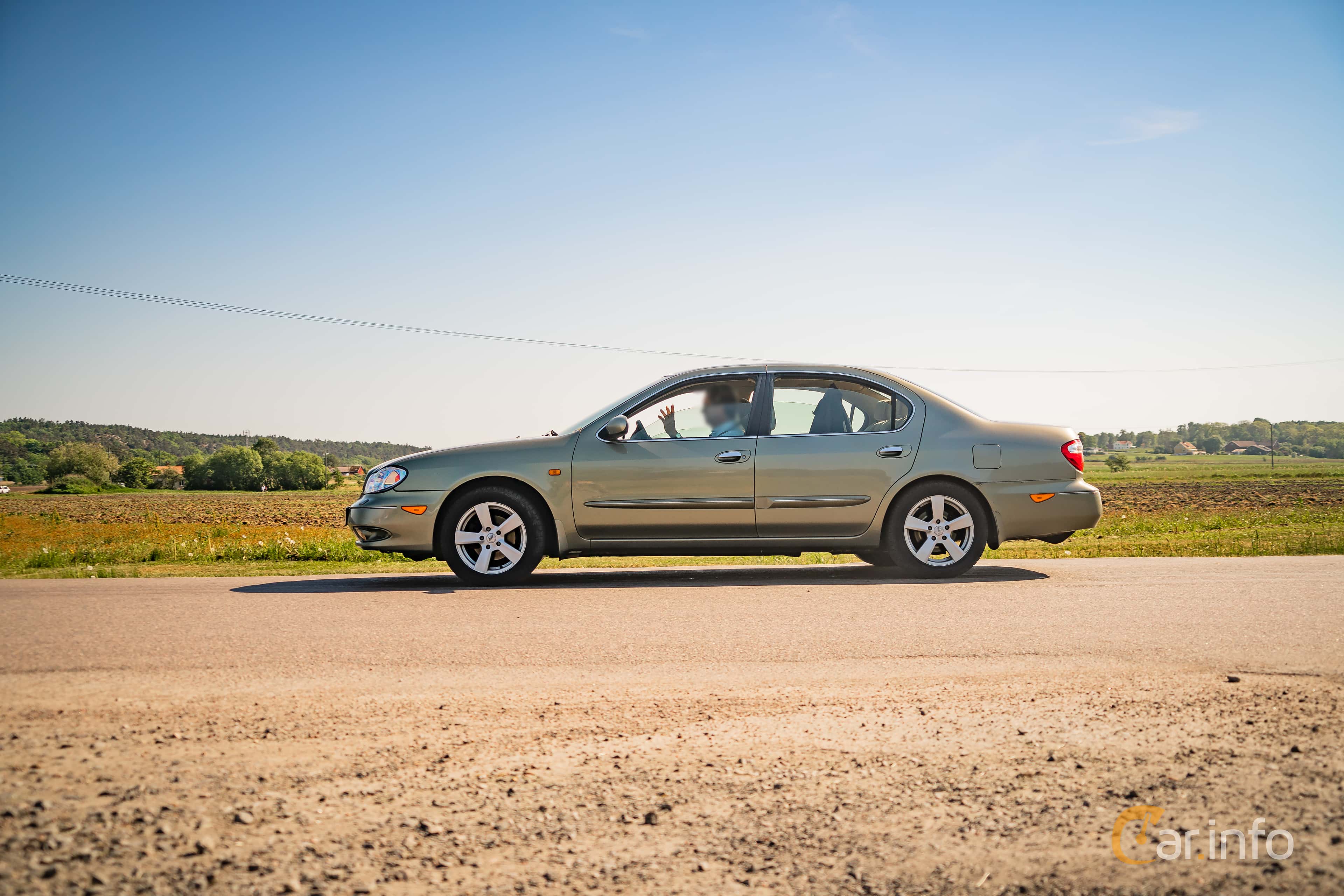 Nissan Maxima 2.0 V6 140hp, 2003