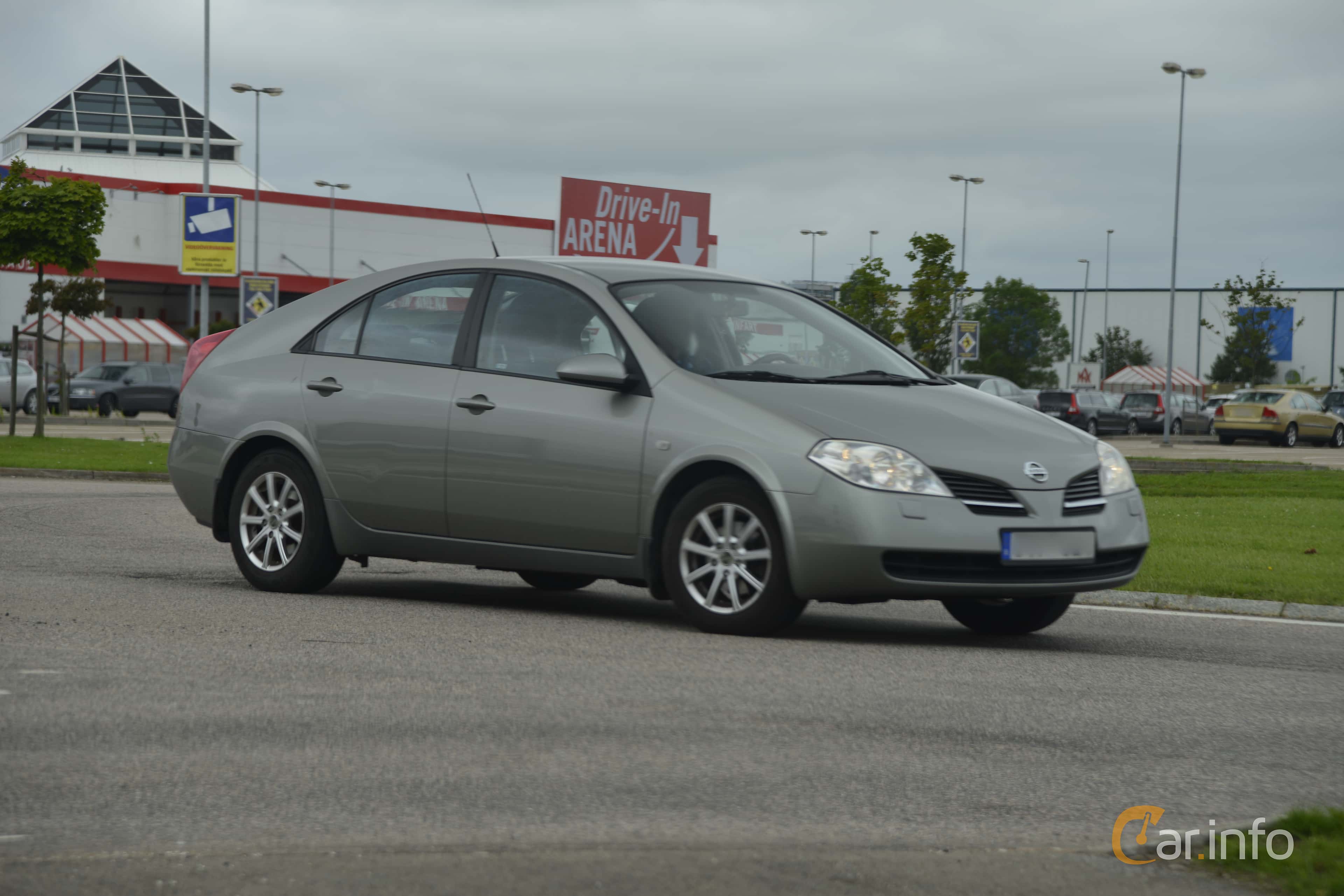 Nissan Primera Hatch 1.6 Manual, 109hp, 2007