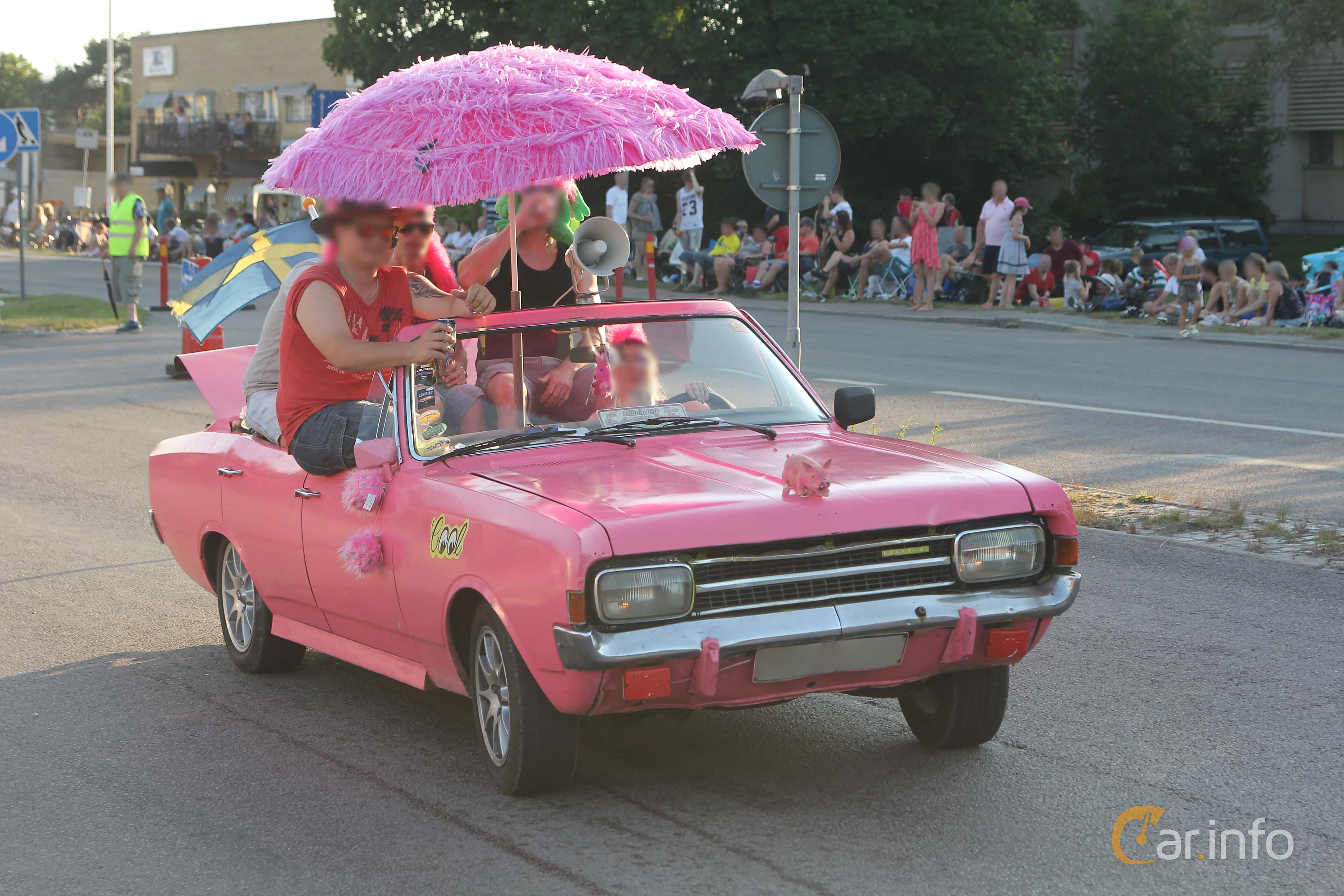 Opel Rekord 4-door 2.2 95hp, 1967