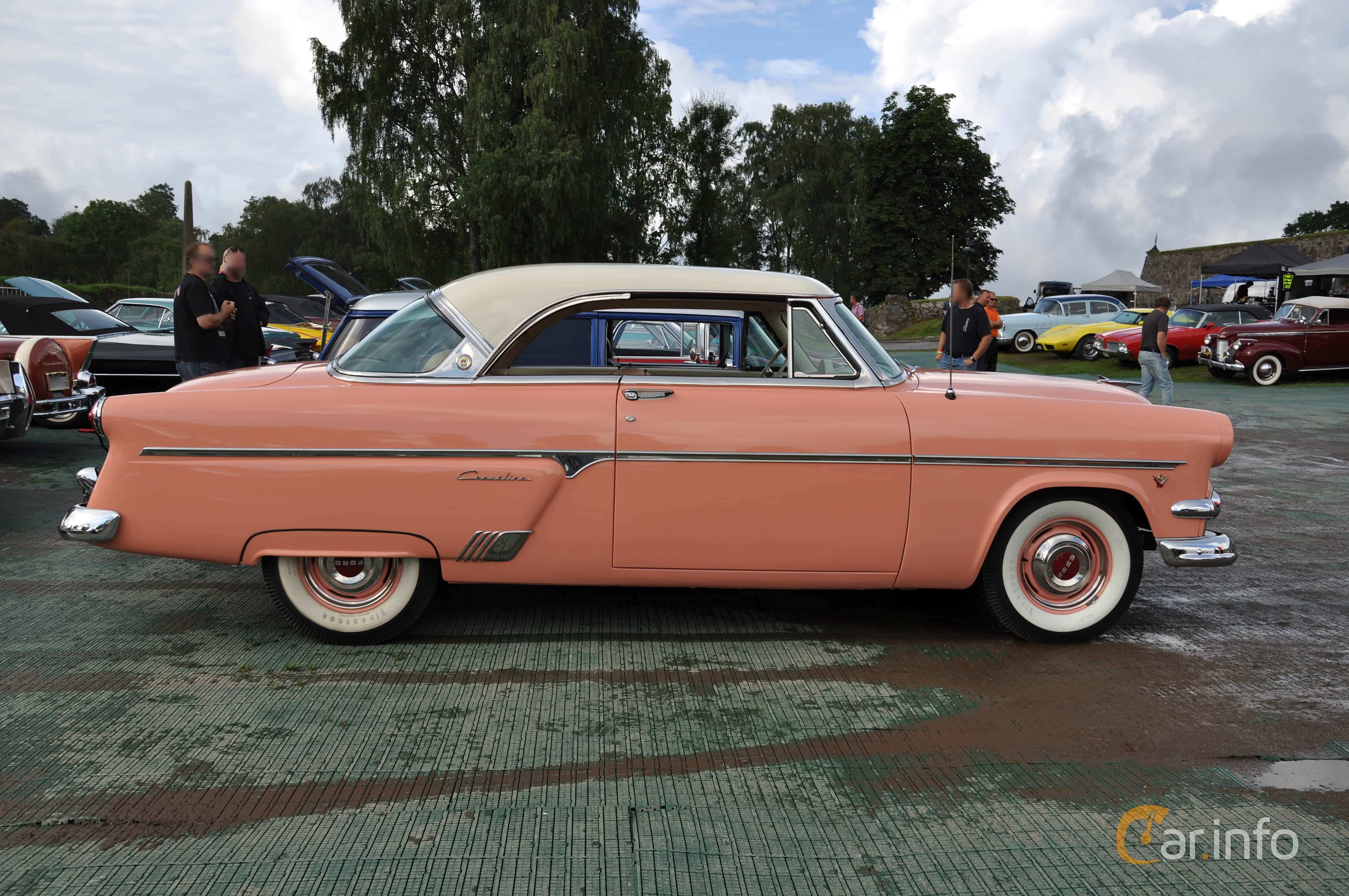 Ford Crestline Victoria 3.9 V8 Automatic, 112hp, 1953