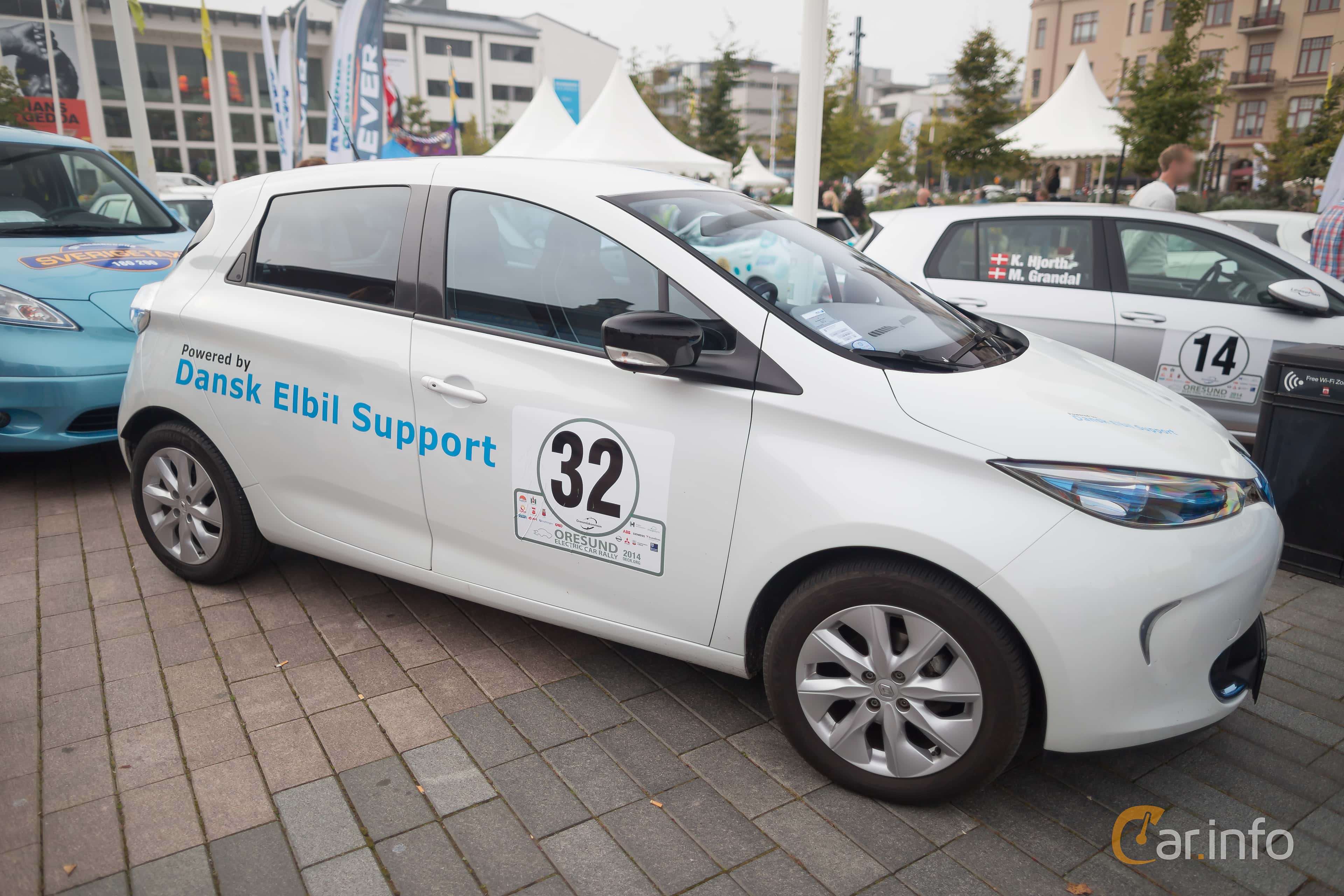 Renault ZOE R210 22 kWh Single Speed, 88hp, 2014