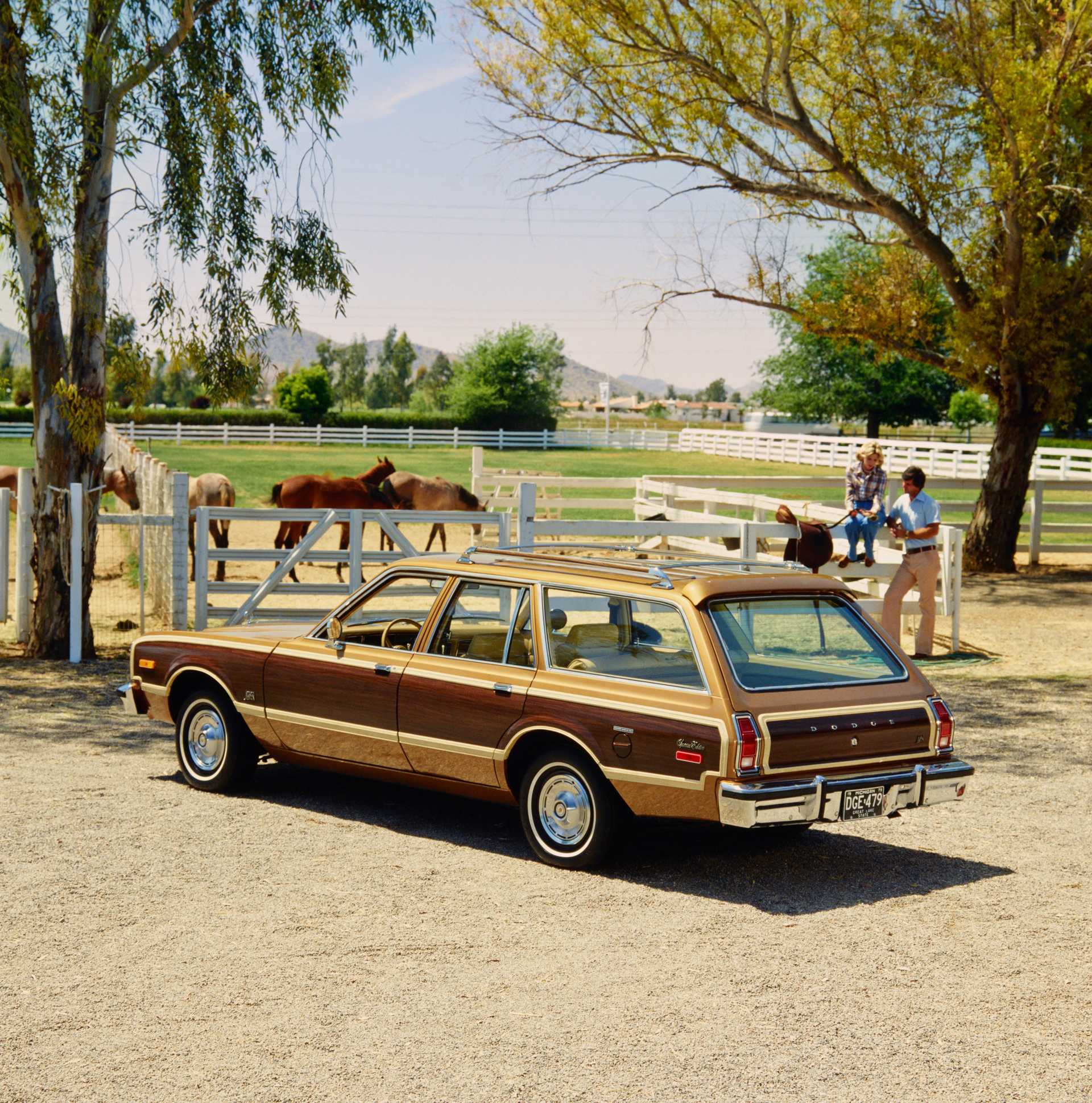 Dodge Aspen Wagon 3.7 Manual, 111hp, 1979